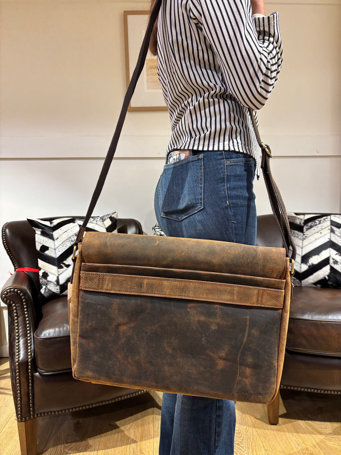 Hunters Leather Large Satchel 6910