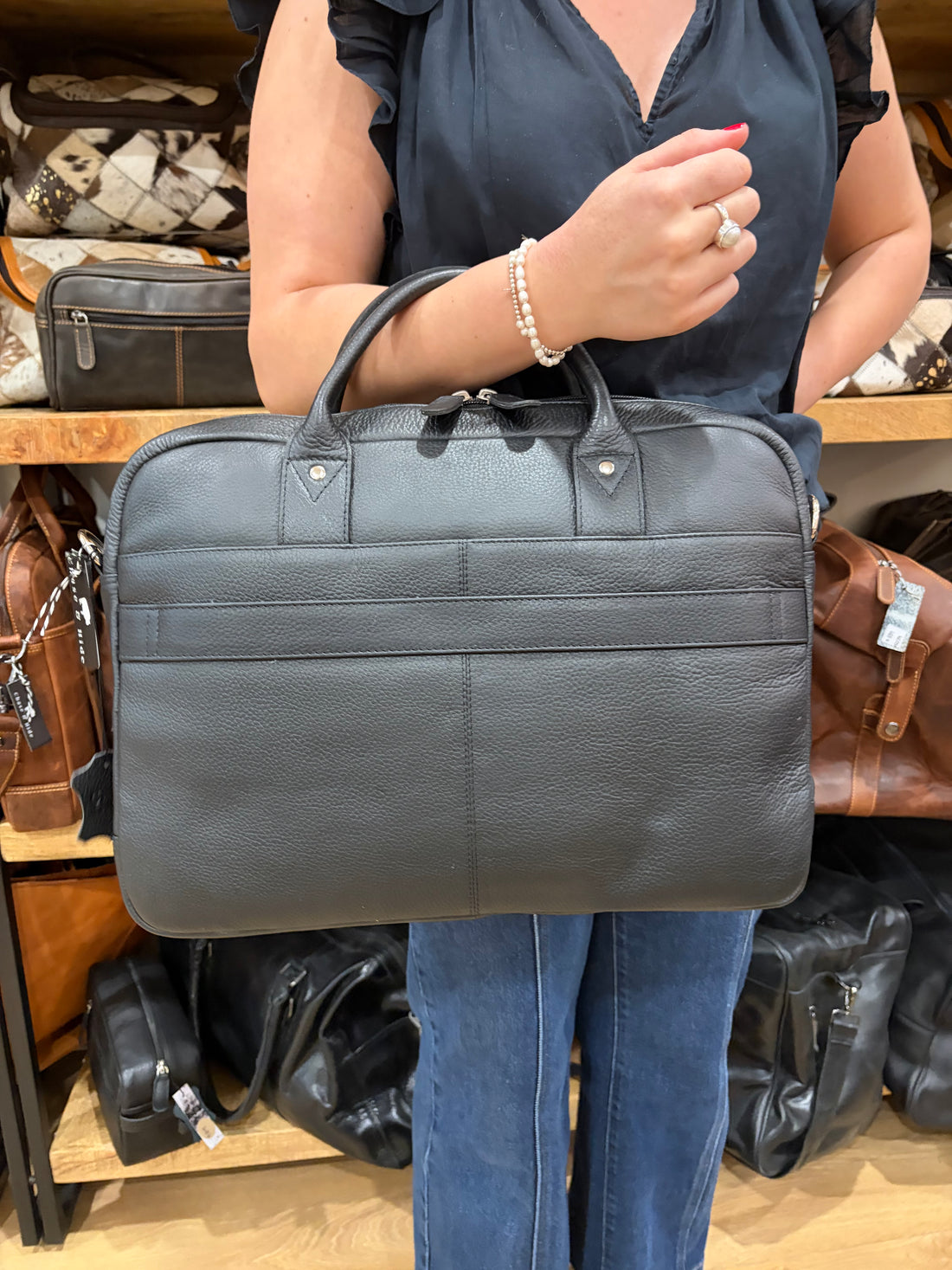 17” Sandel Leather Laptop Case - 2076