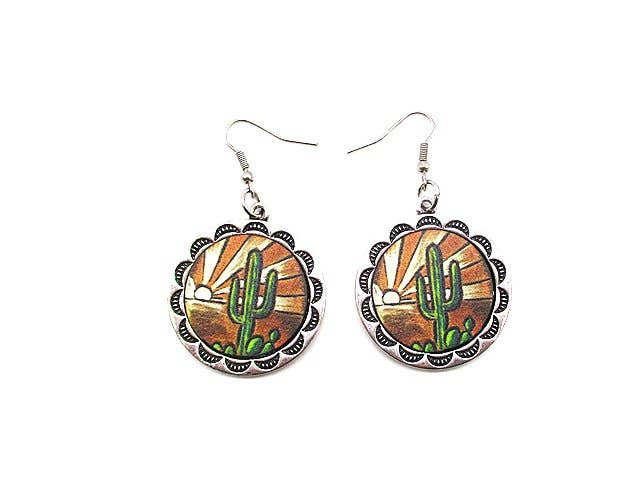 Western Design Round Earring
