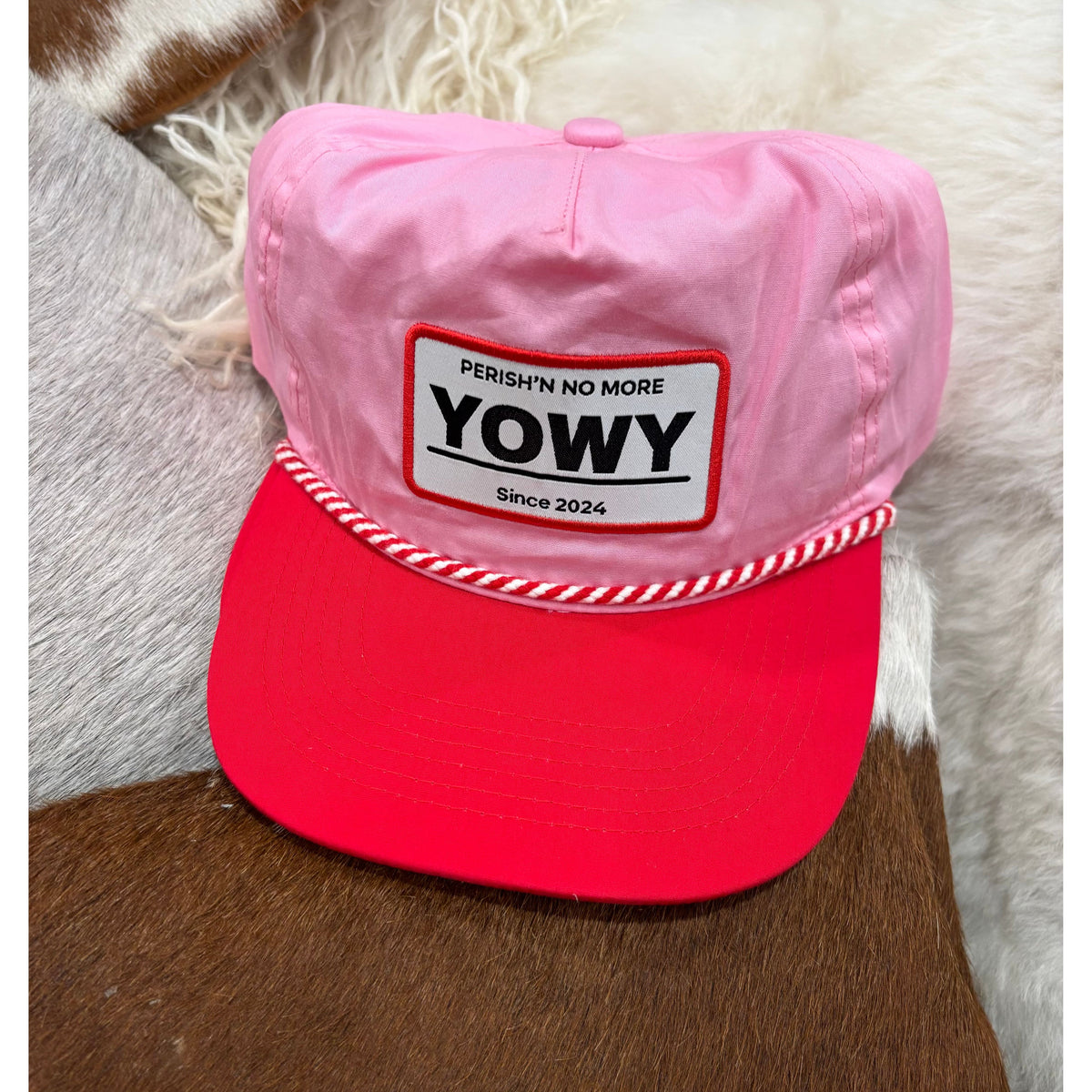 Yowy Caps