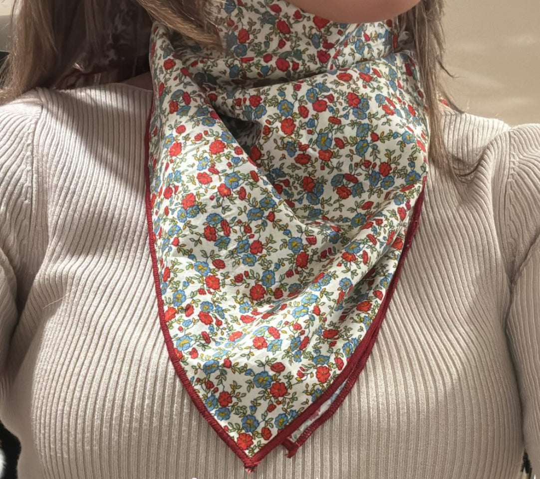 Wild Rags black Foral