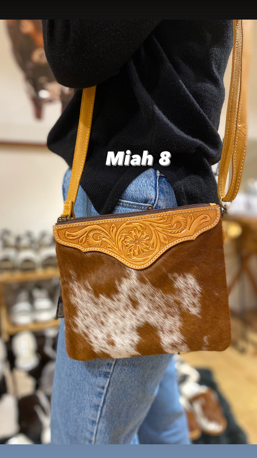 The Mia Handbag 