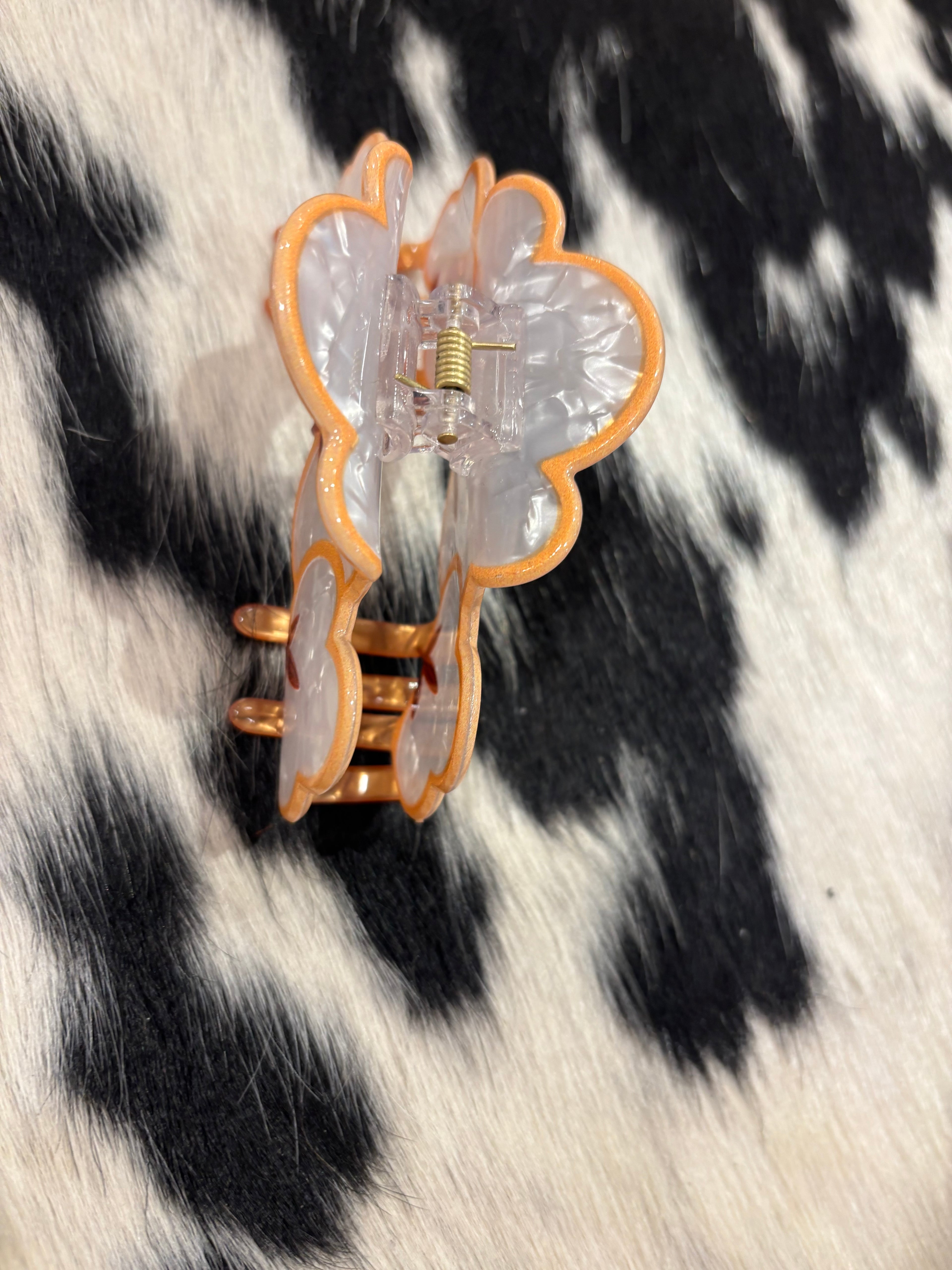 Cotton Claw Clip