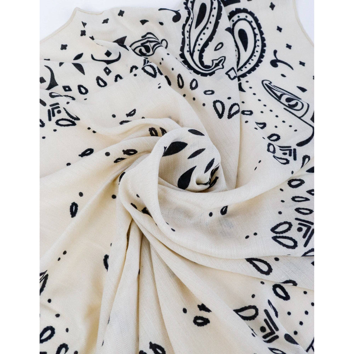 Solari Symmetric Head Scarf