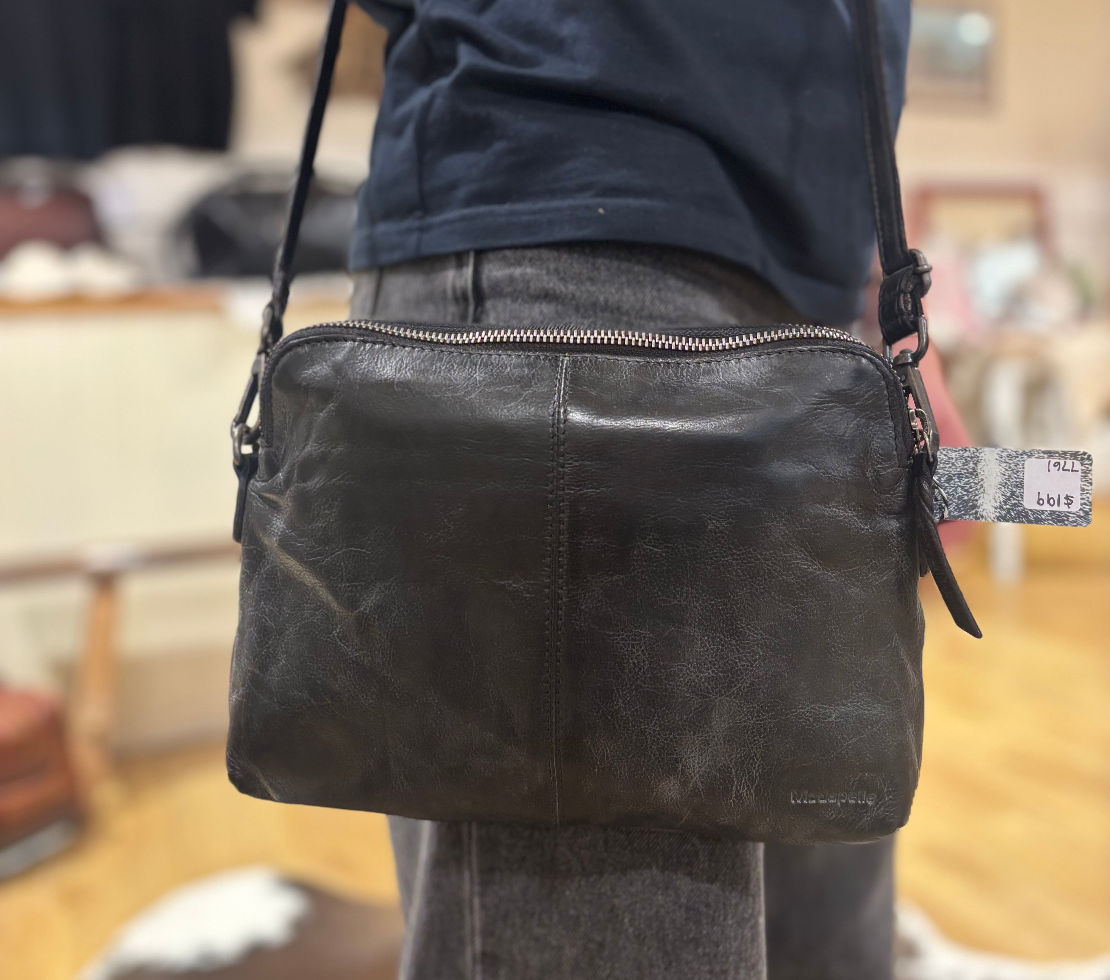 Leather shoulder/cross body bag
