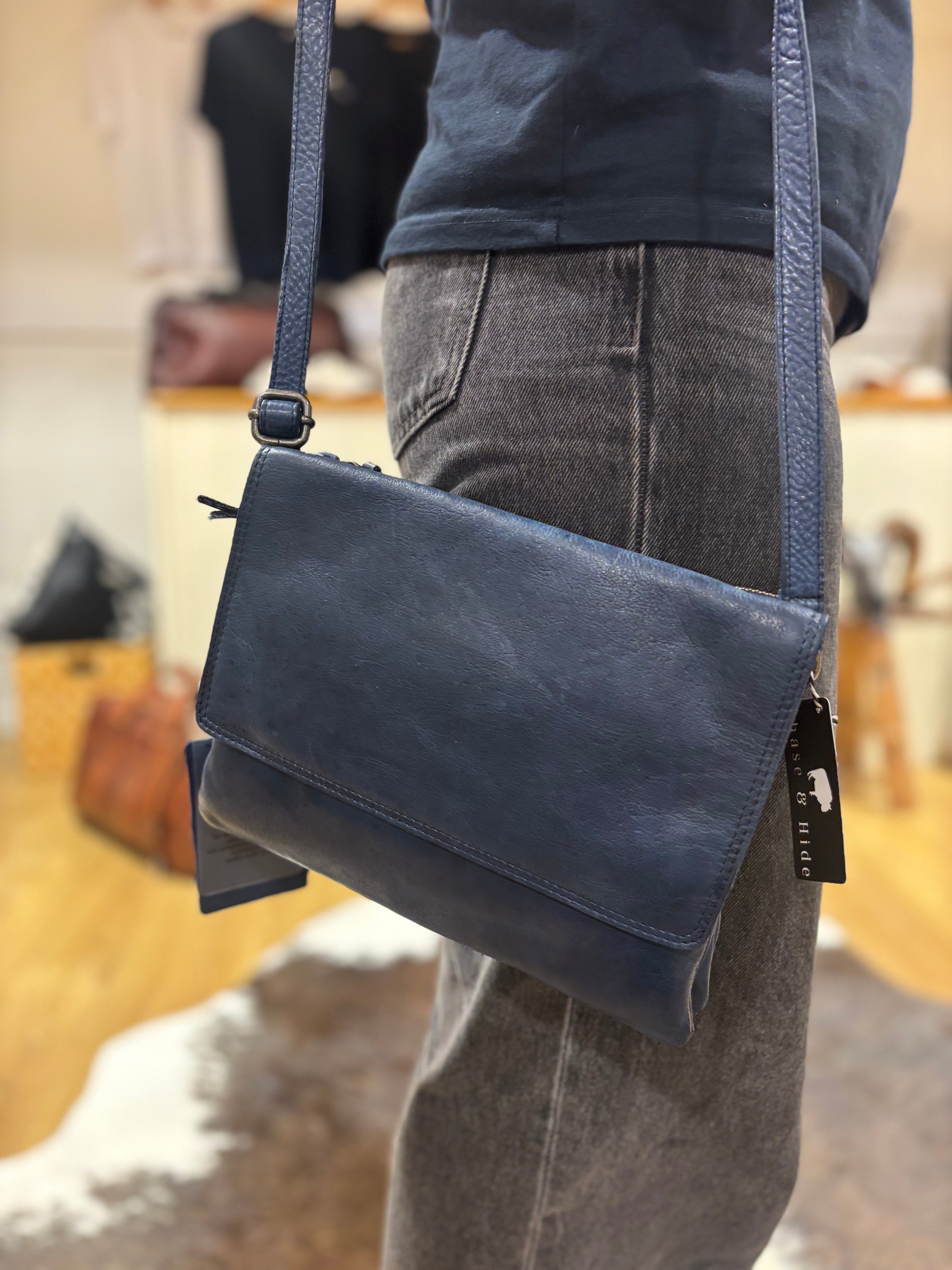 Navy leather shoulder/ cross body bag