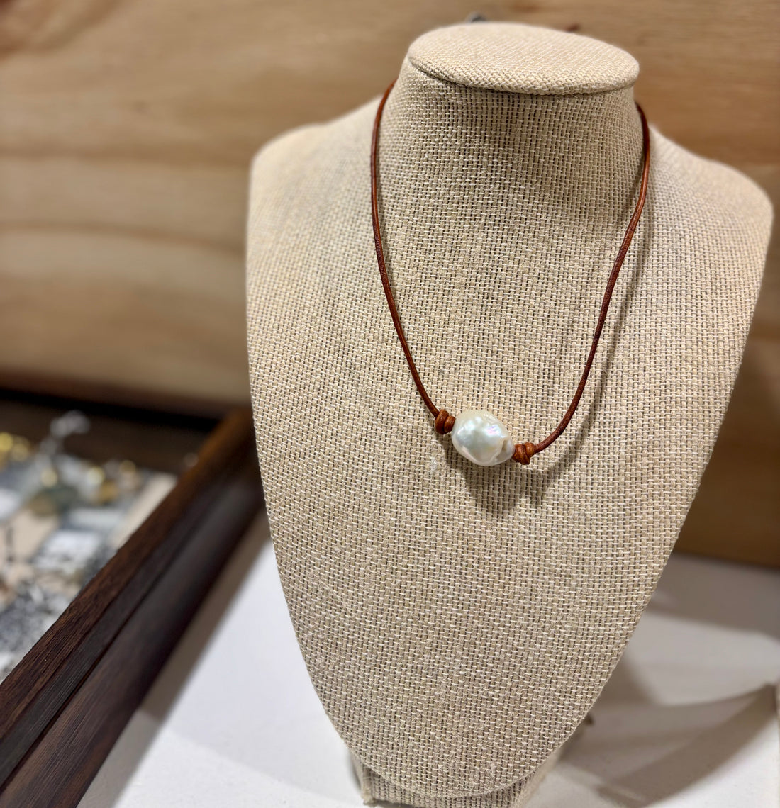 Large Natural freshwater Pearl 15” Dark Tan choker