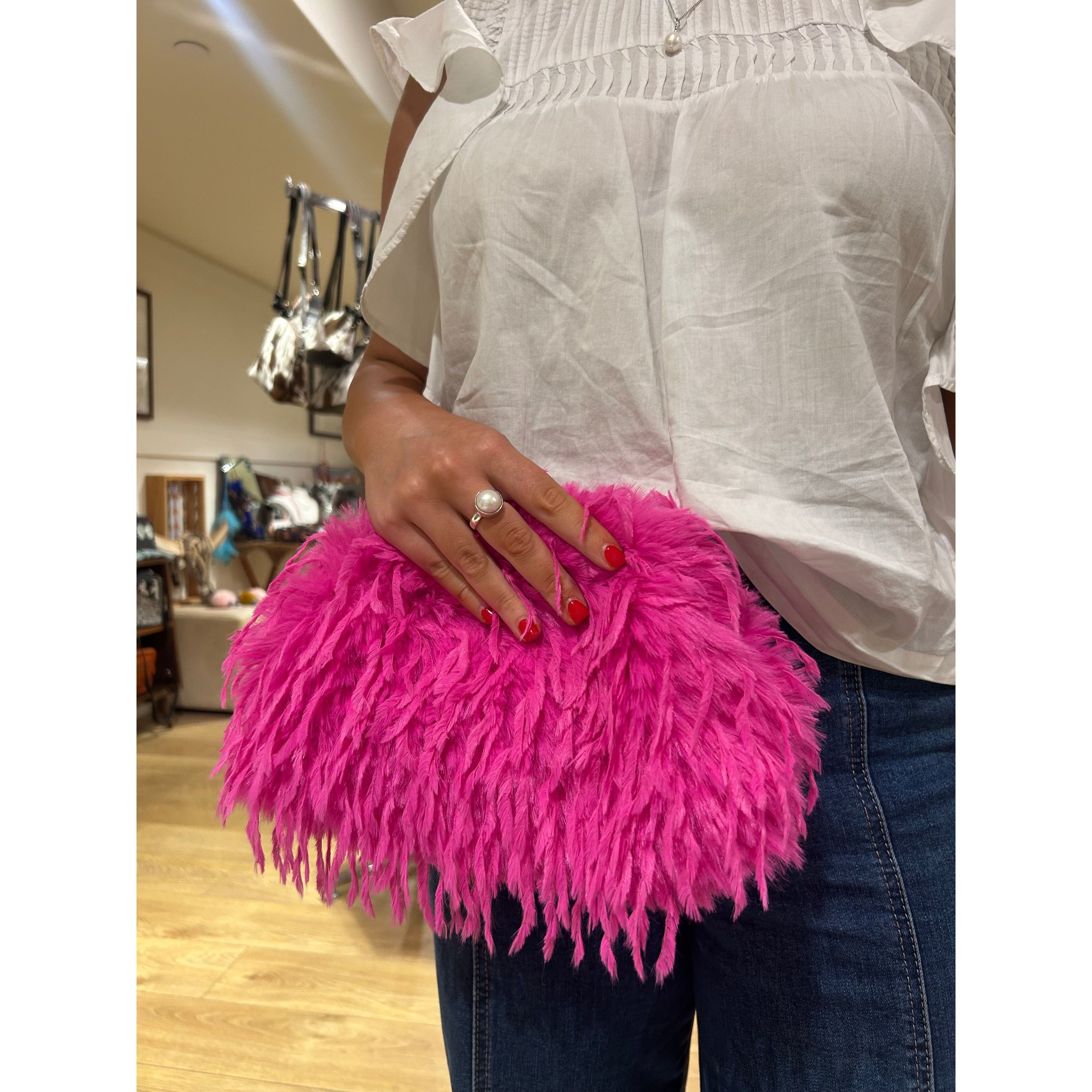 Feather clutch