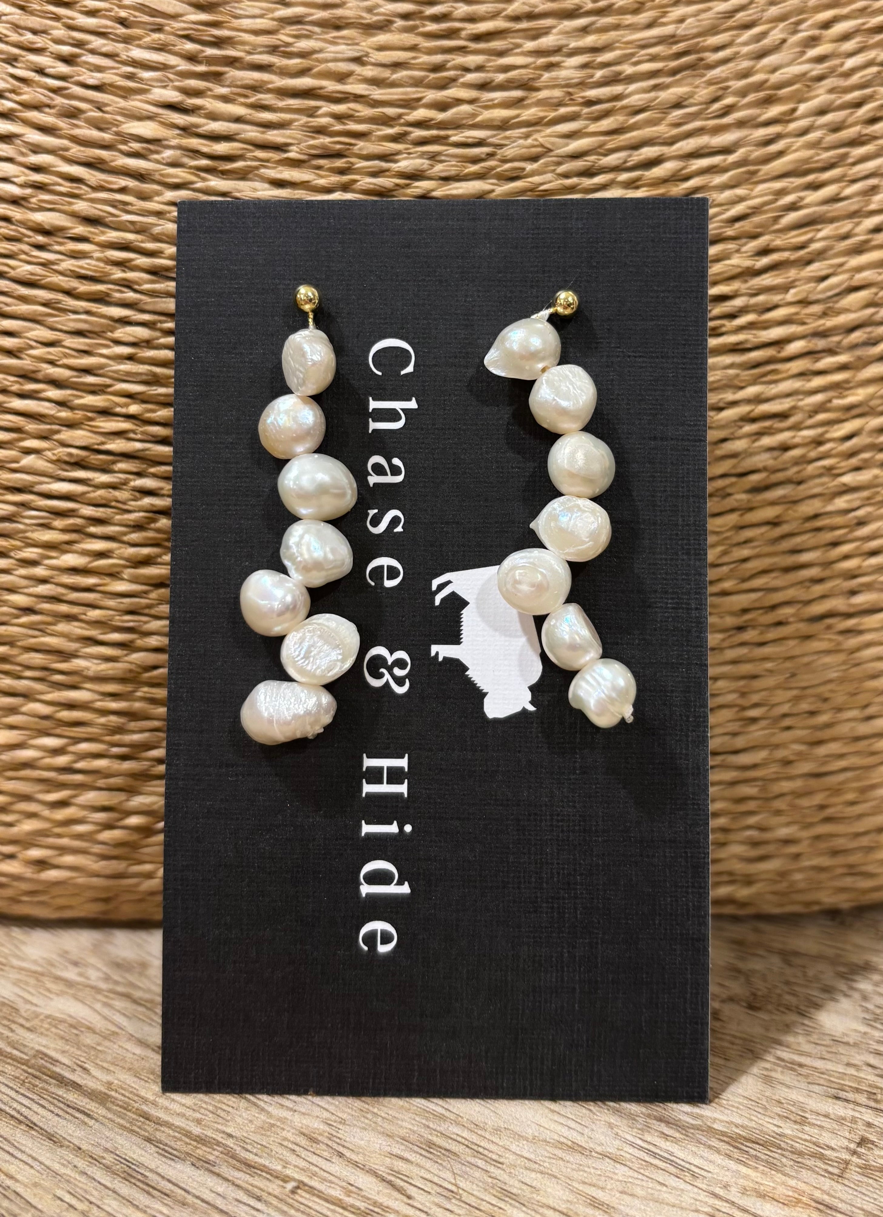 Rain drop Pearl earrings