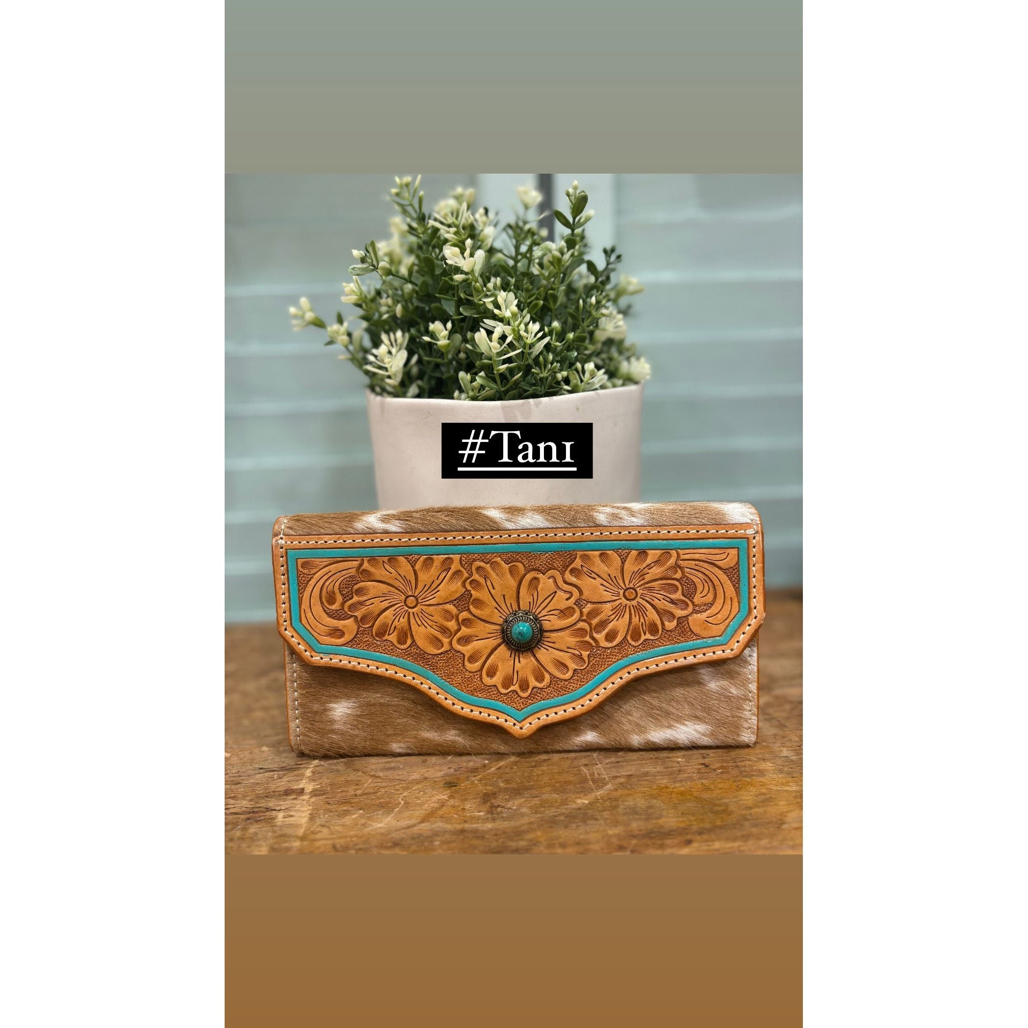 Hand Painted Tooling Leather Trifold Wallet – AW30