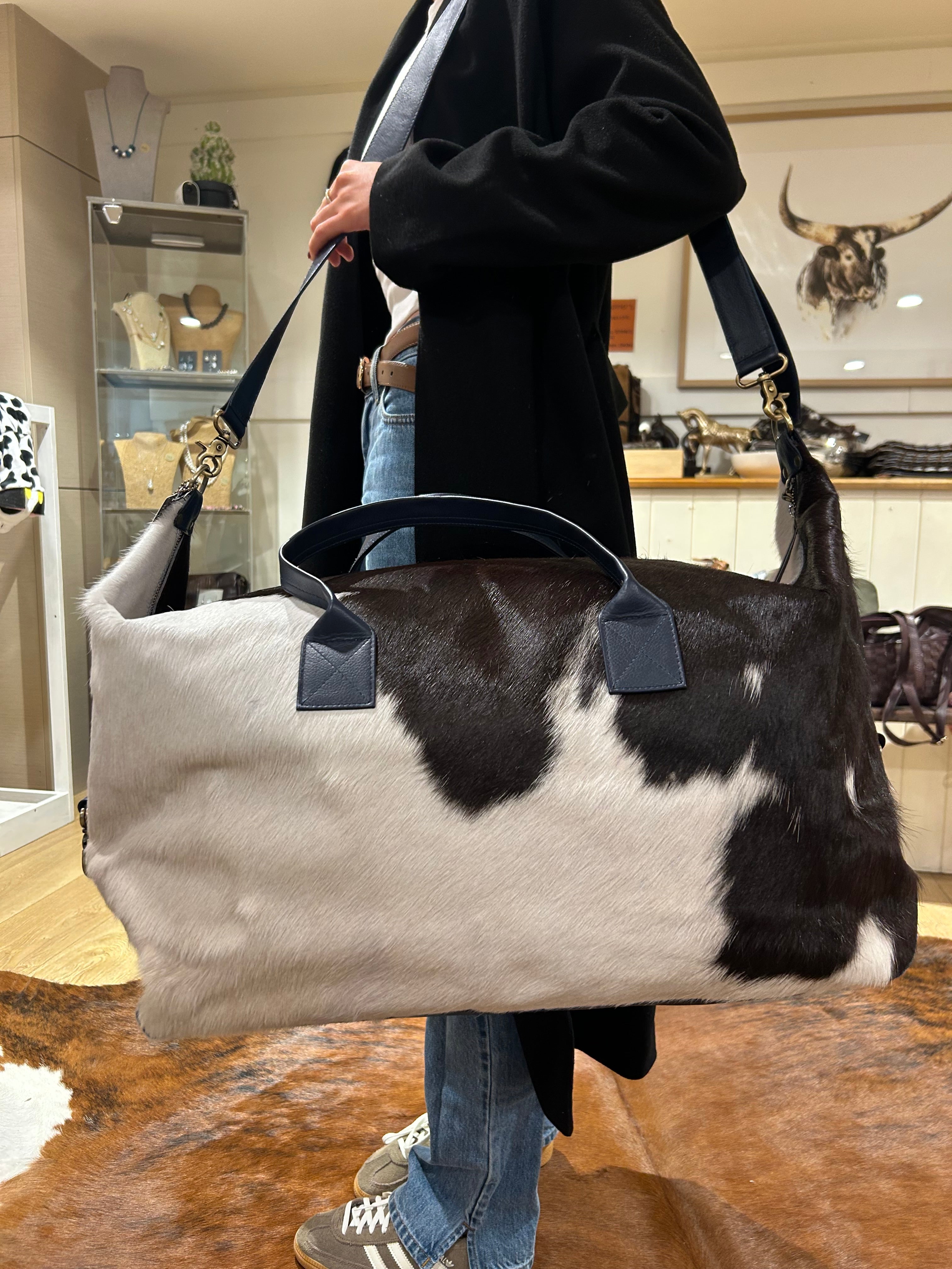 The Navy Vacay Overnight Bag