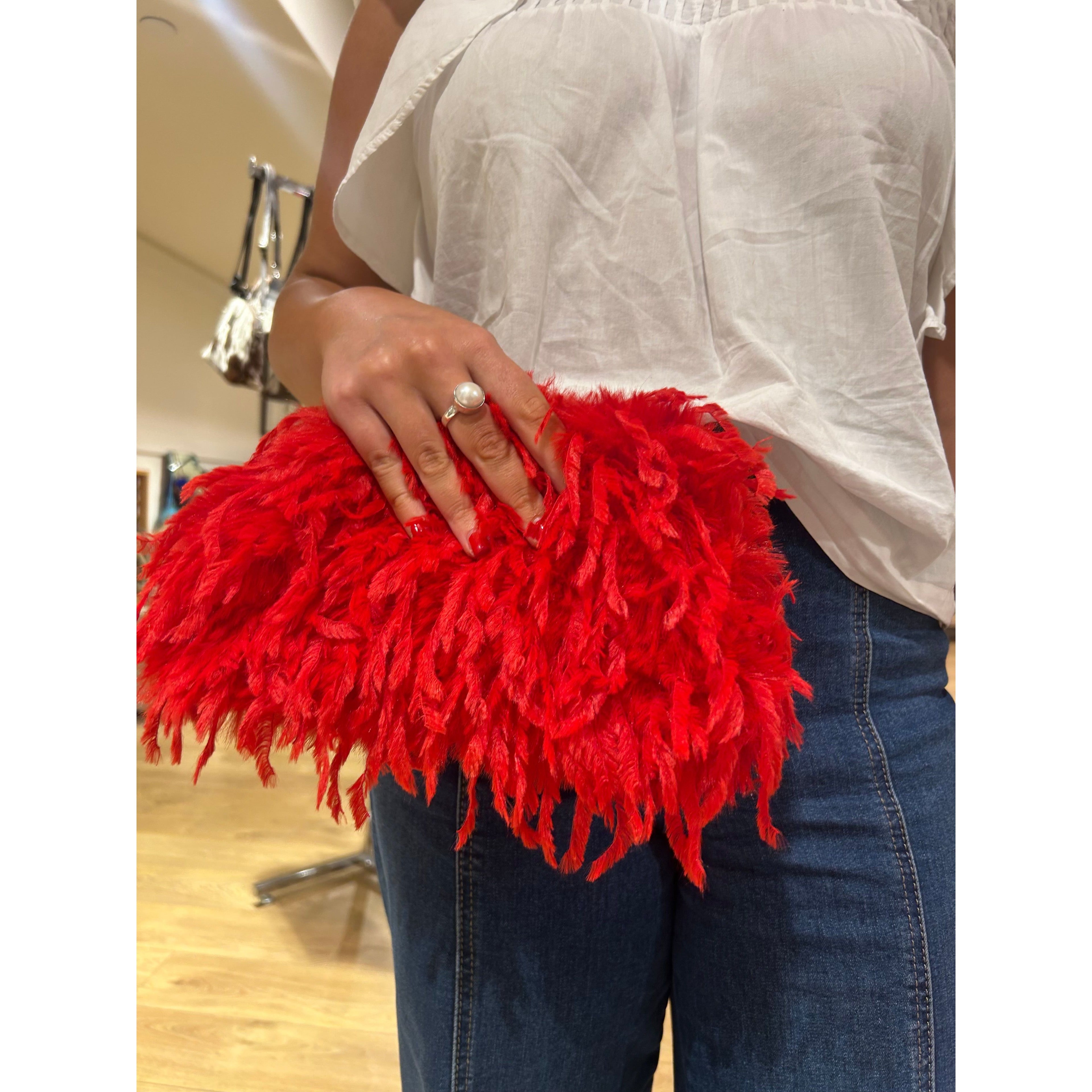 Feather clutch