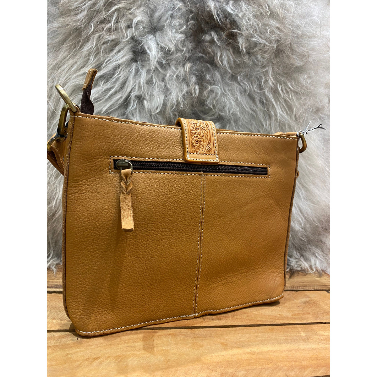 The Maracay Handbag