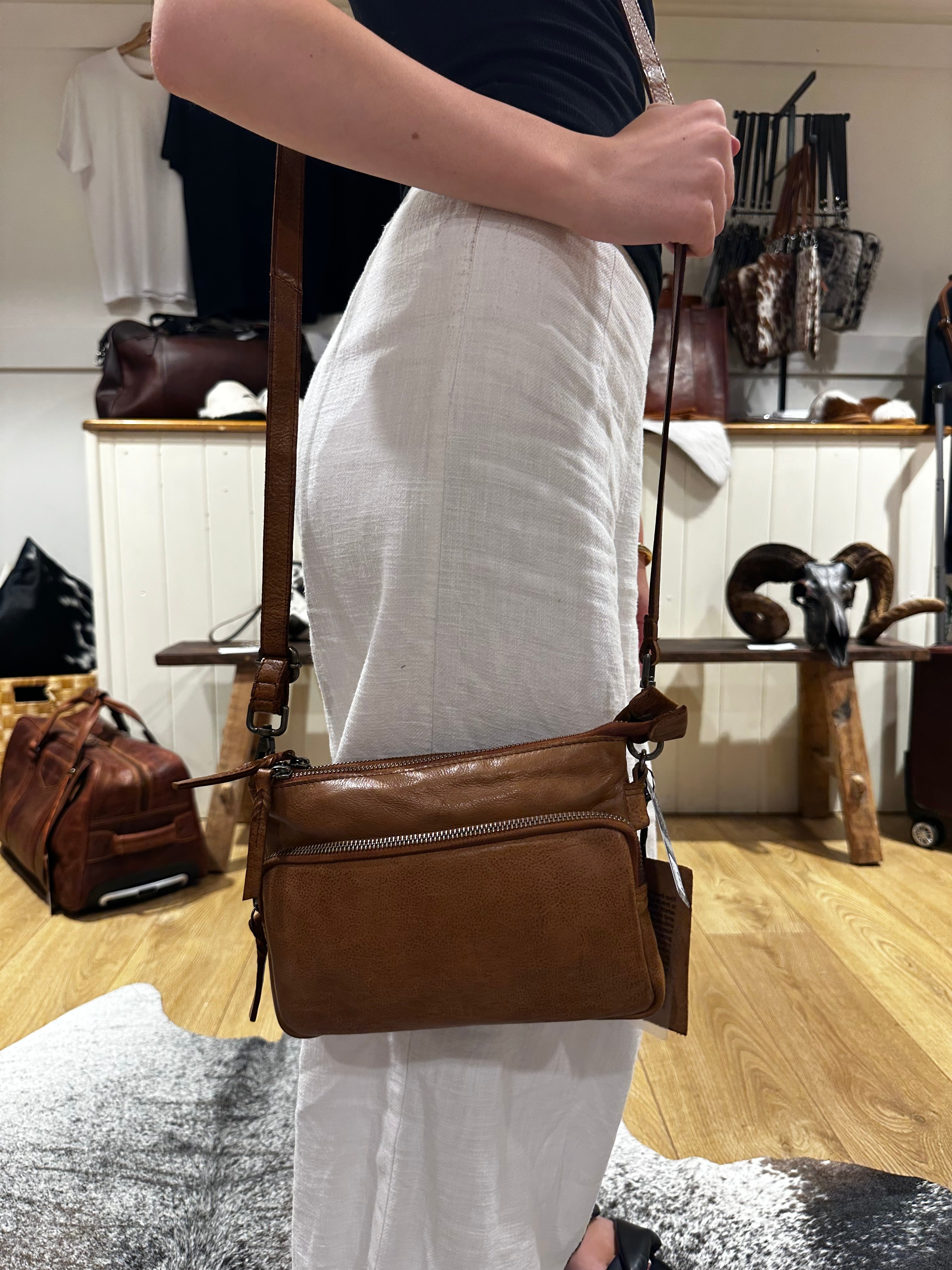 Leather cross body/ shoulder bag