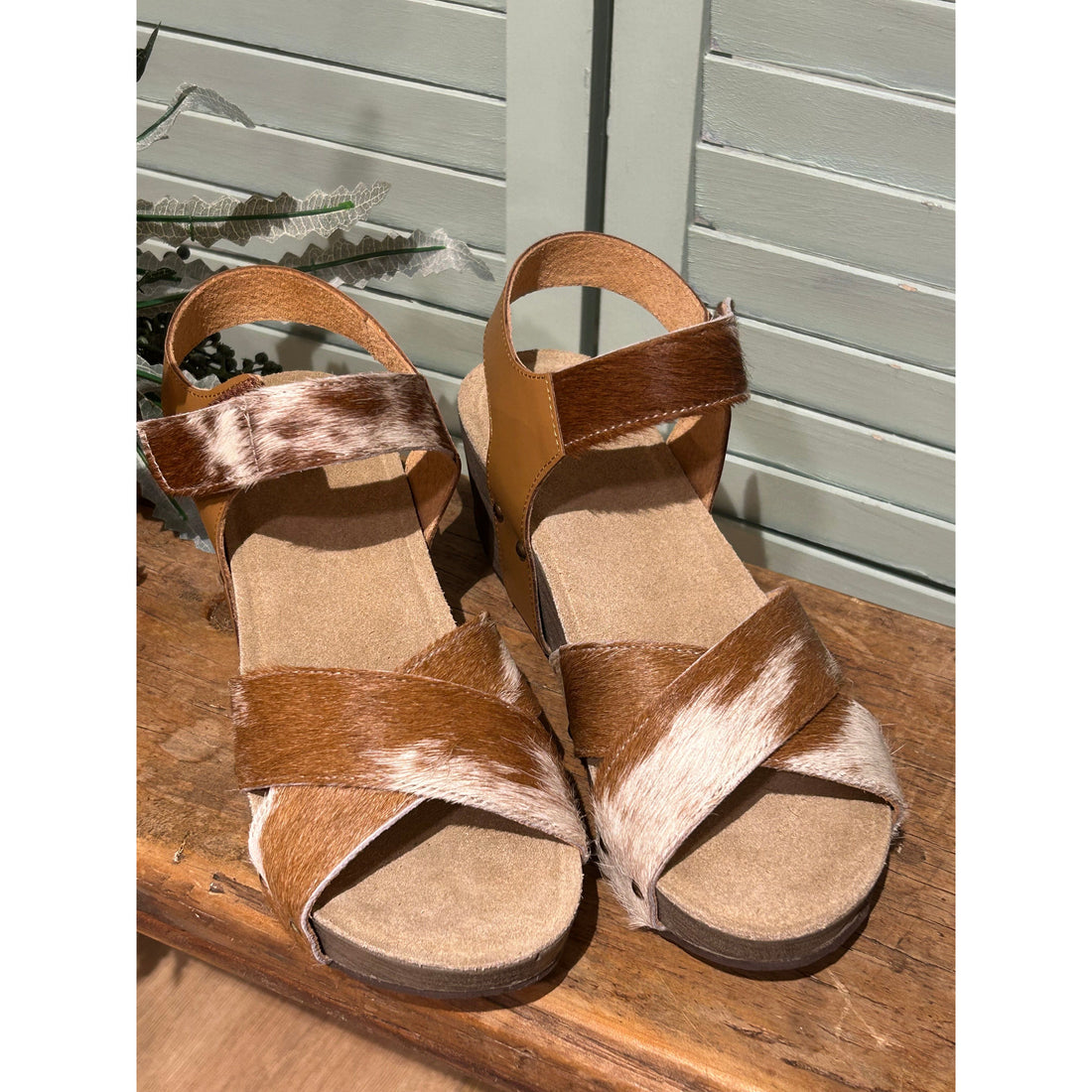 Tan and White Cowhide Wedges Size 38 