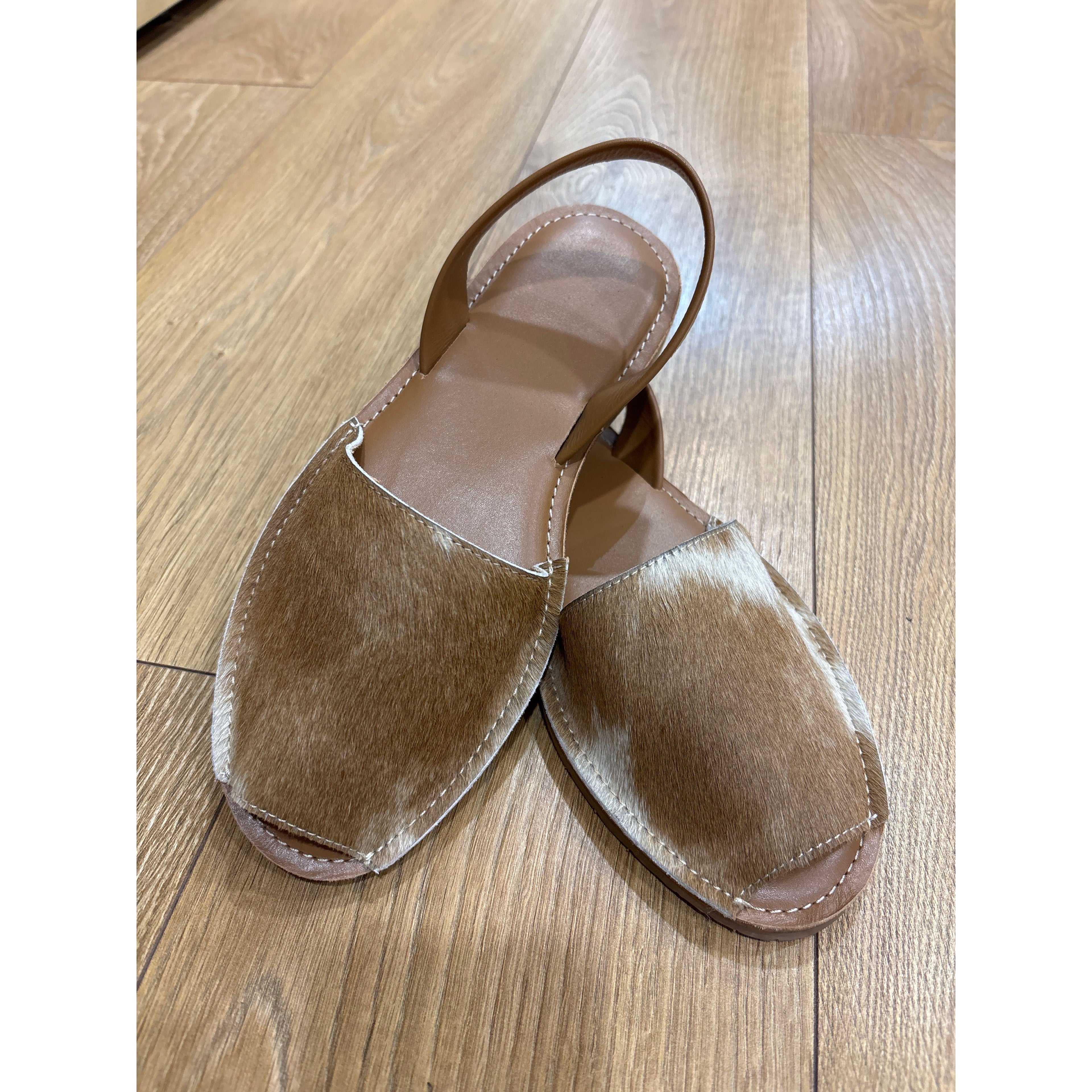 Cowhide Shoes Sling back