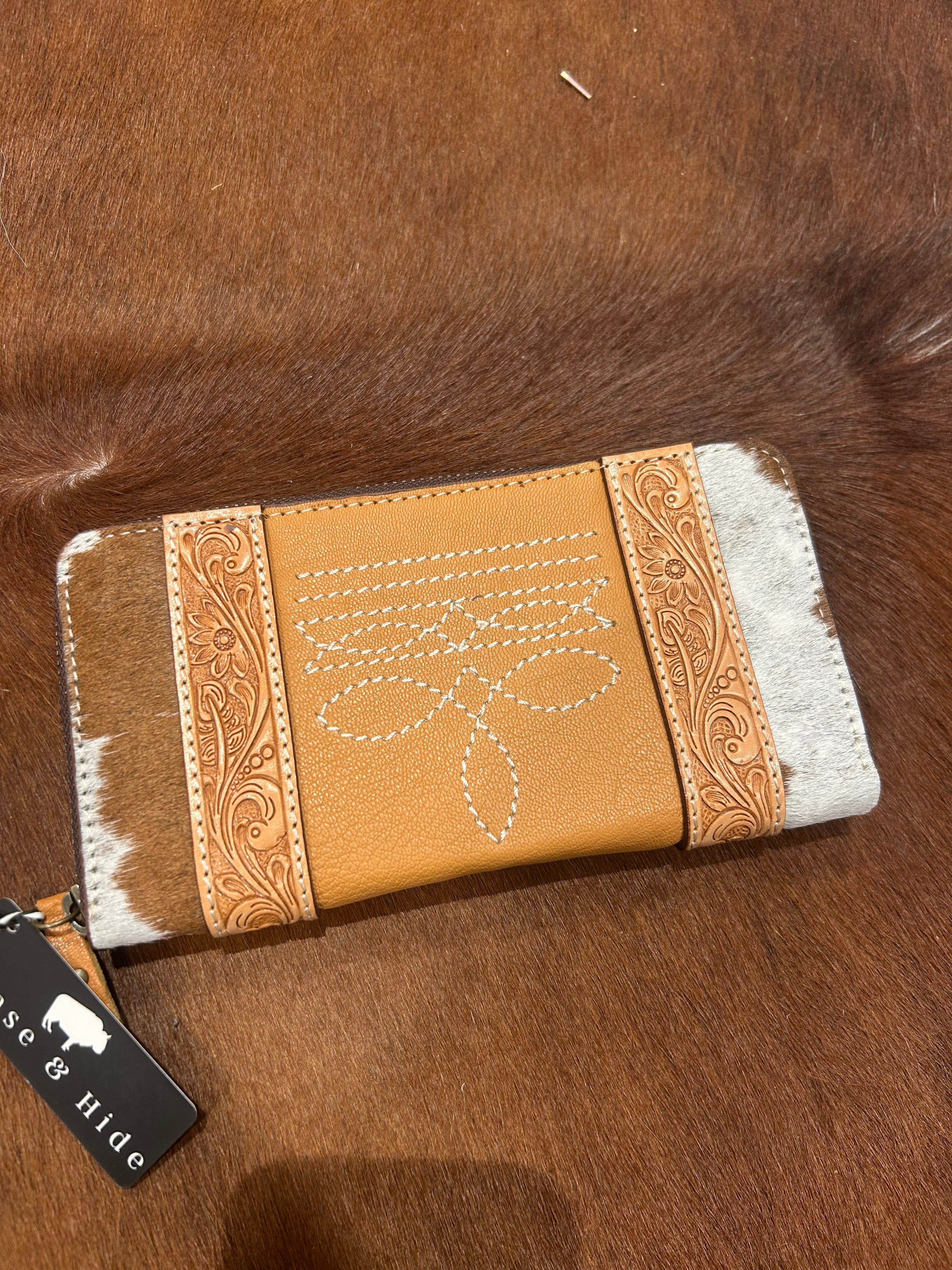 Cowhide and tooling leather boot stitch zippered wallet