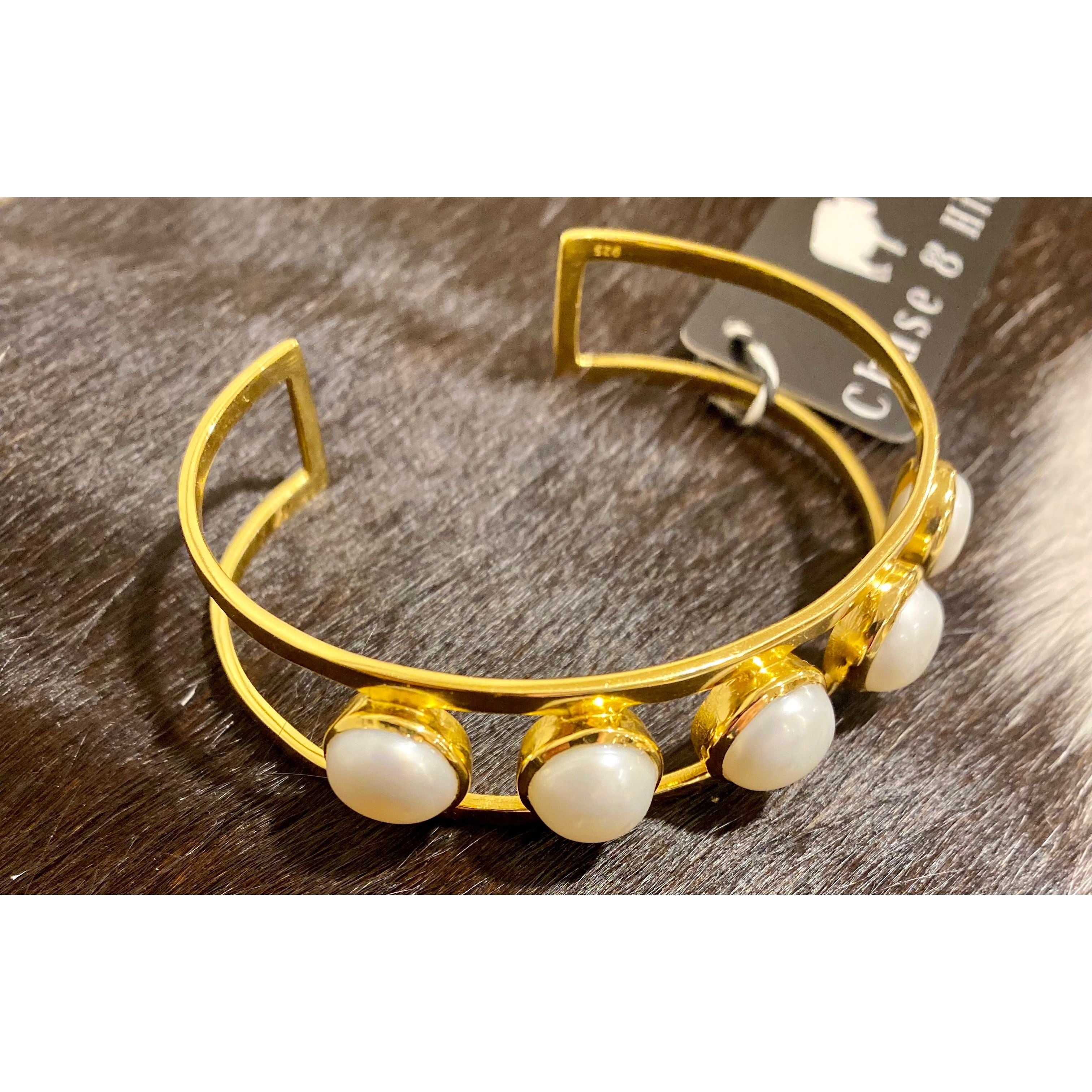 Pearl and Yellow Gold Bracelet