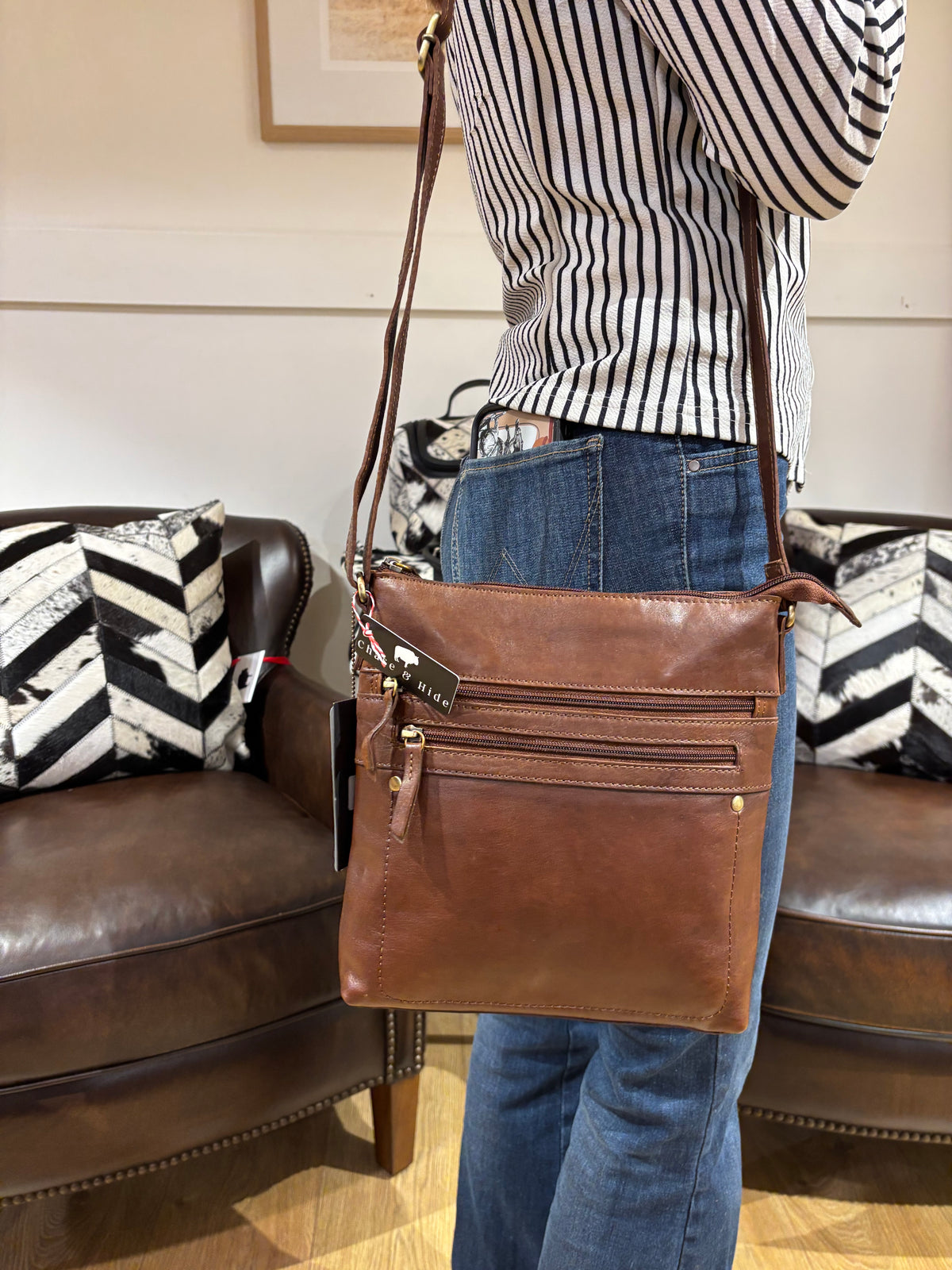 Soft Leather crossbody cognac 6804