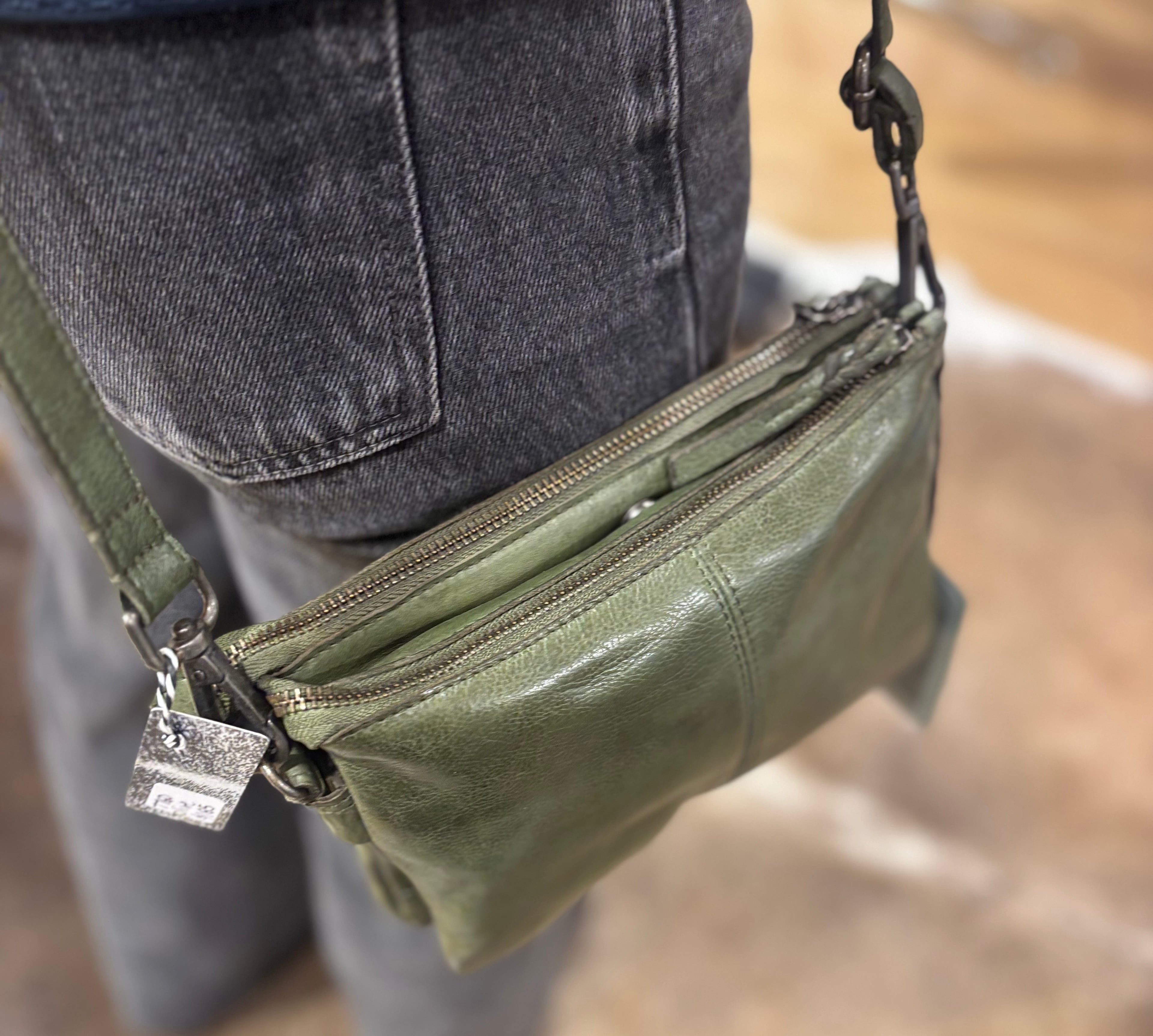 Leather cross body/ shoulder bag