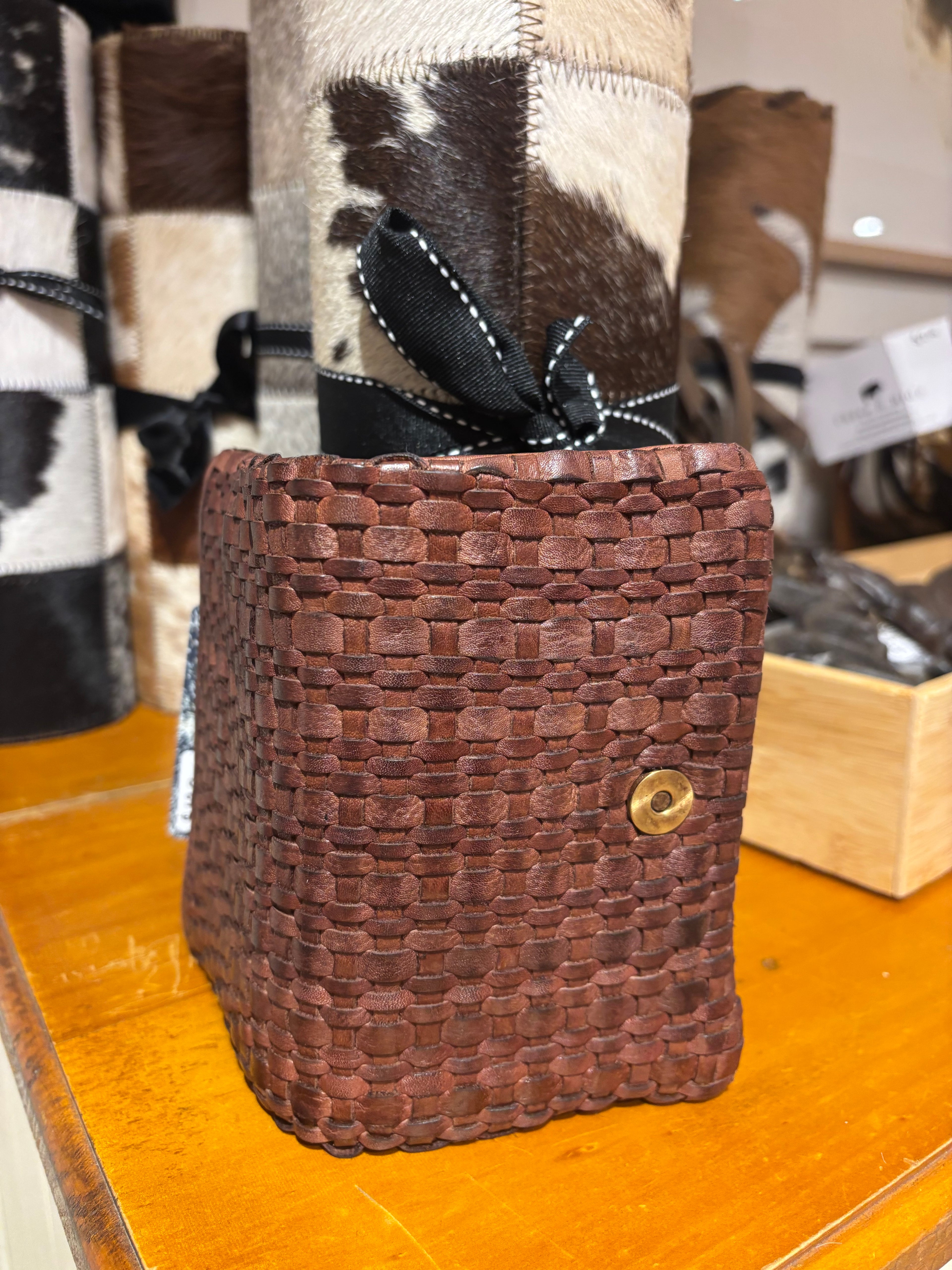 Woven washed leather small fold wallet