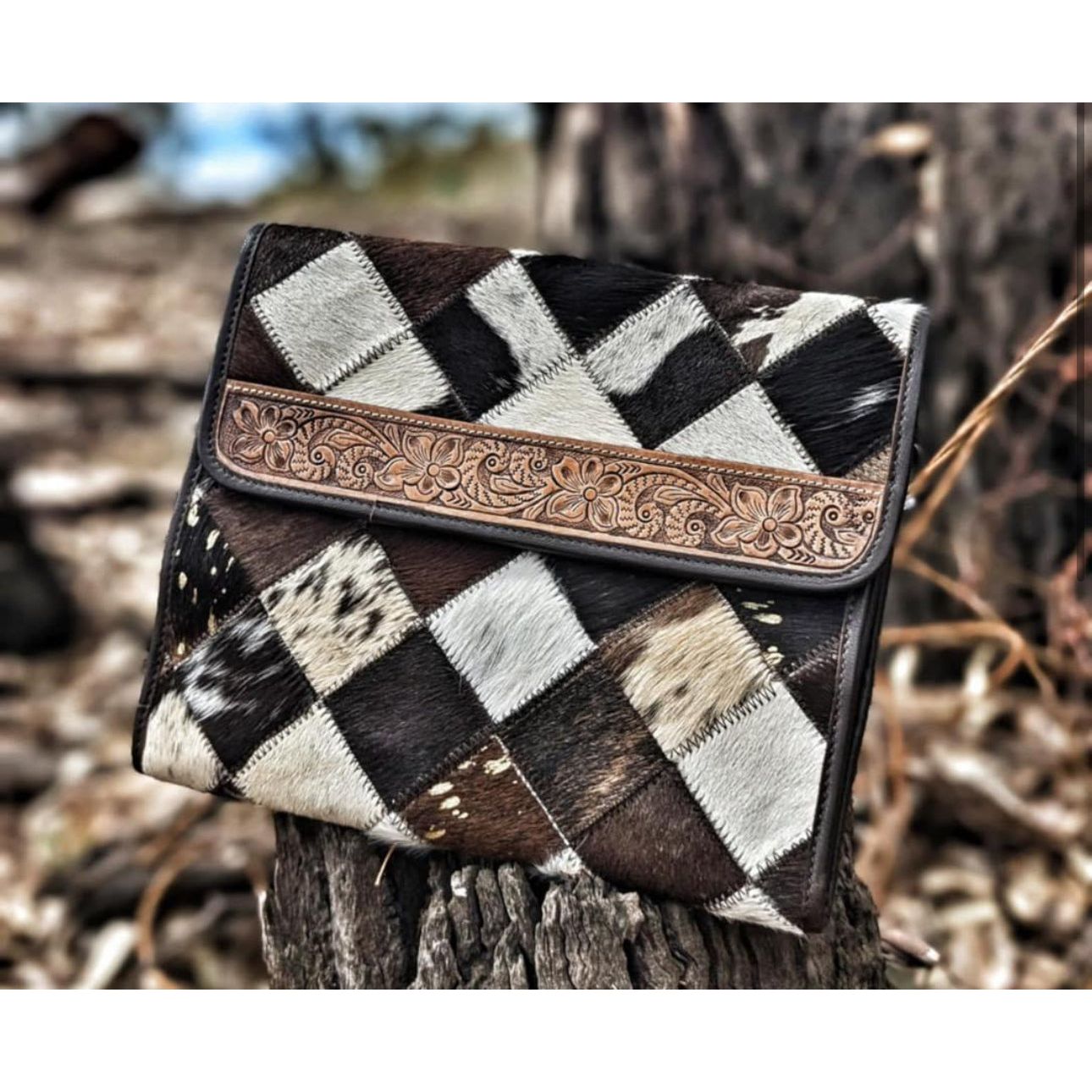 Patchwork Cowhide and Tooling Leather Makeup Bag – AT65
