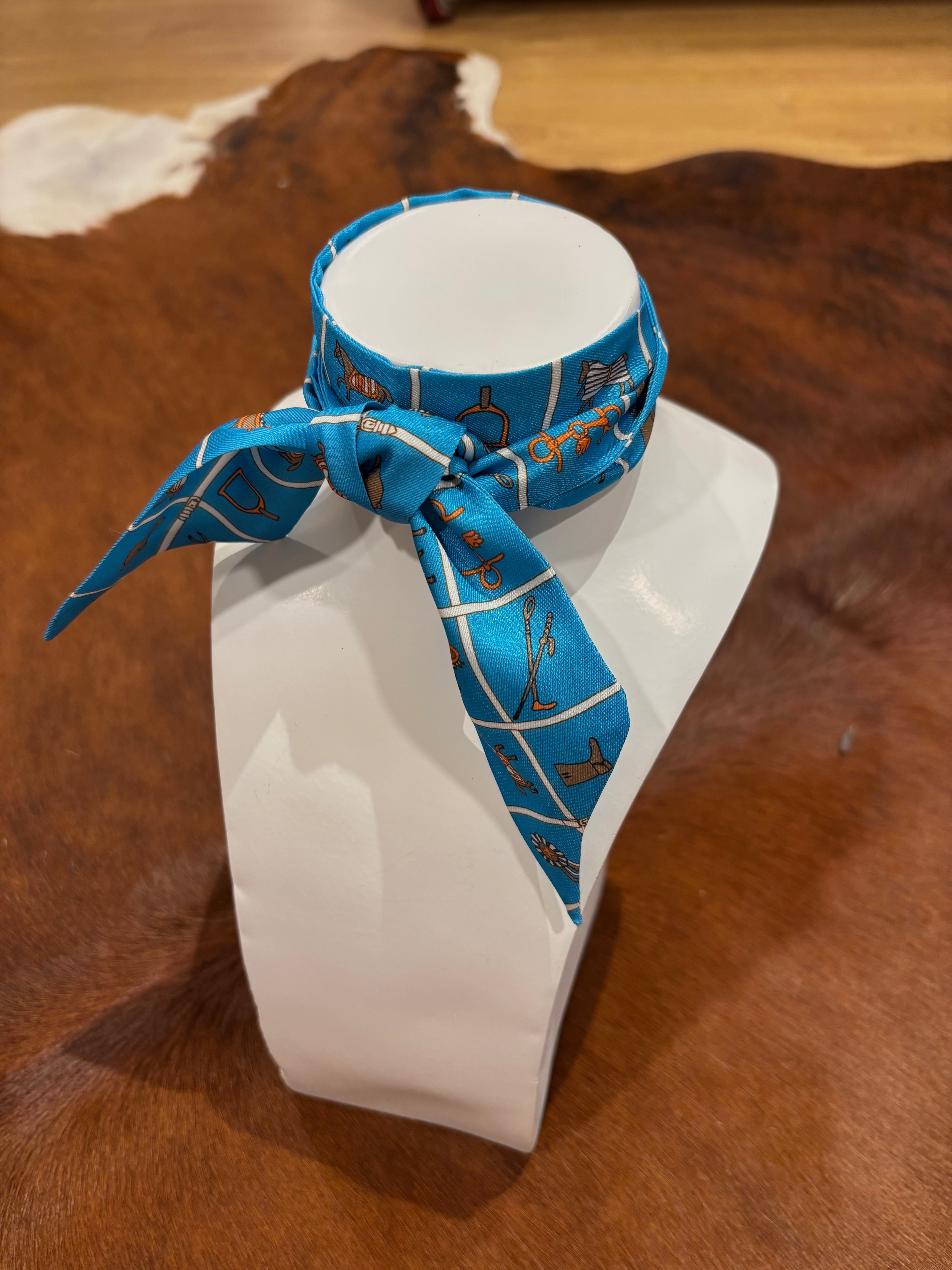 Neck Ties / Scarf / Twilly
