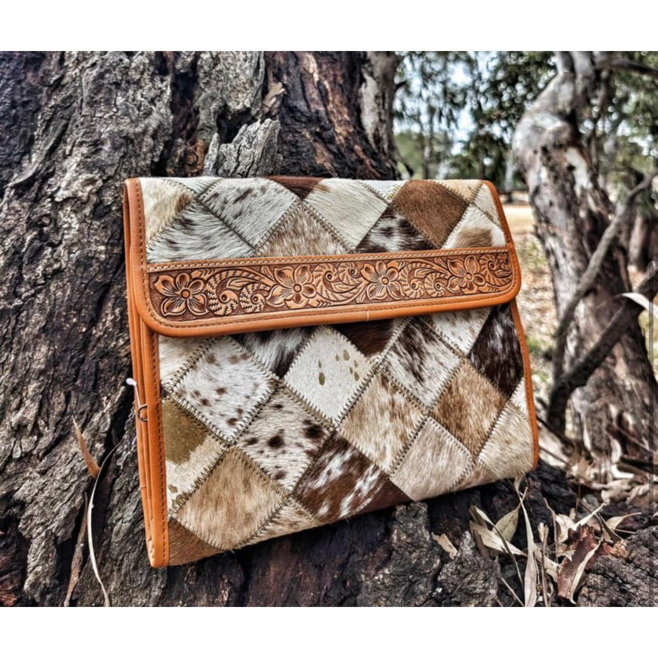 Patchwork Cowhide and Tooling Leather Makeup Bag – AT65