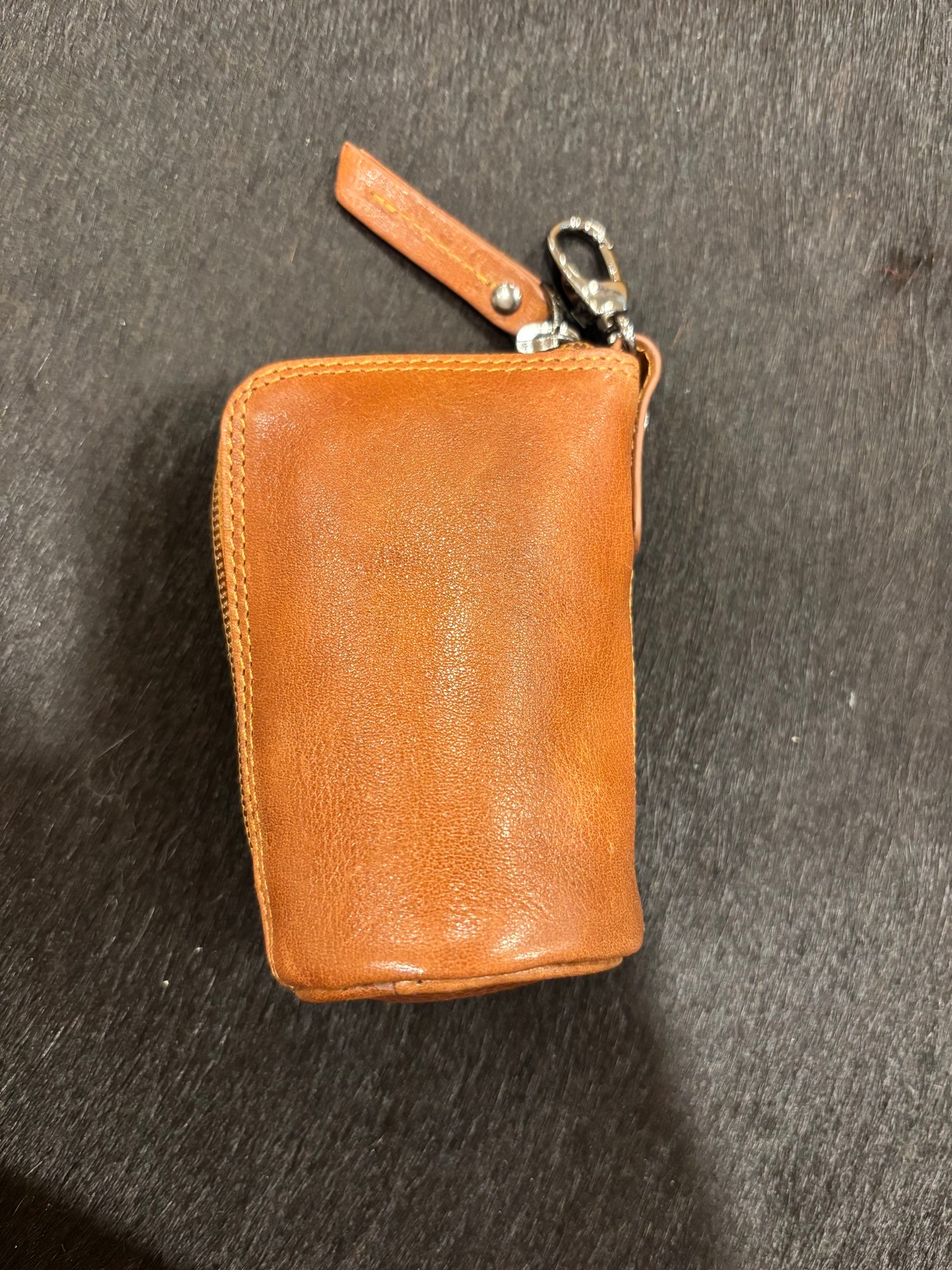 Vintage Leather Coin/Money Keychain 3116