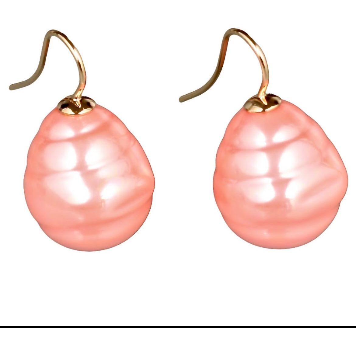 Coral Spanish Faux Pearl earrings