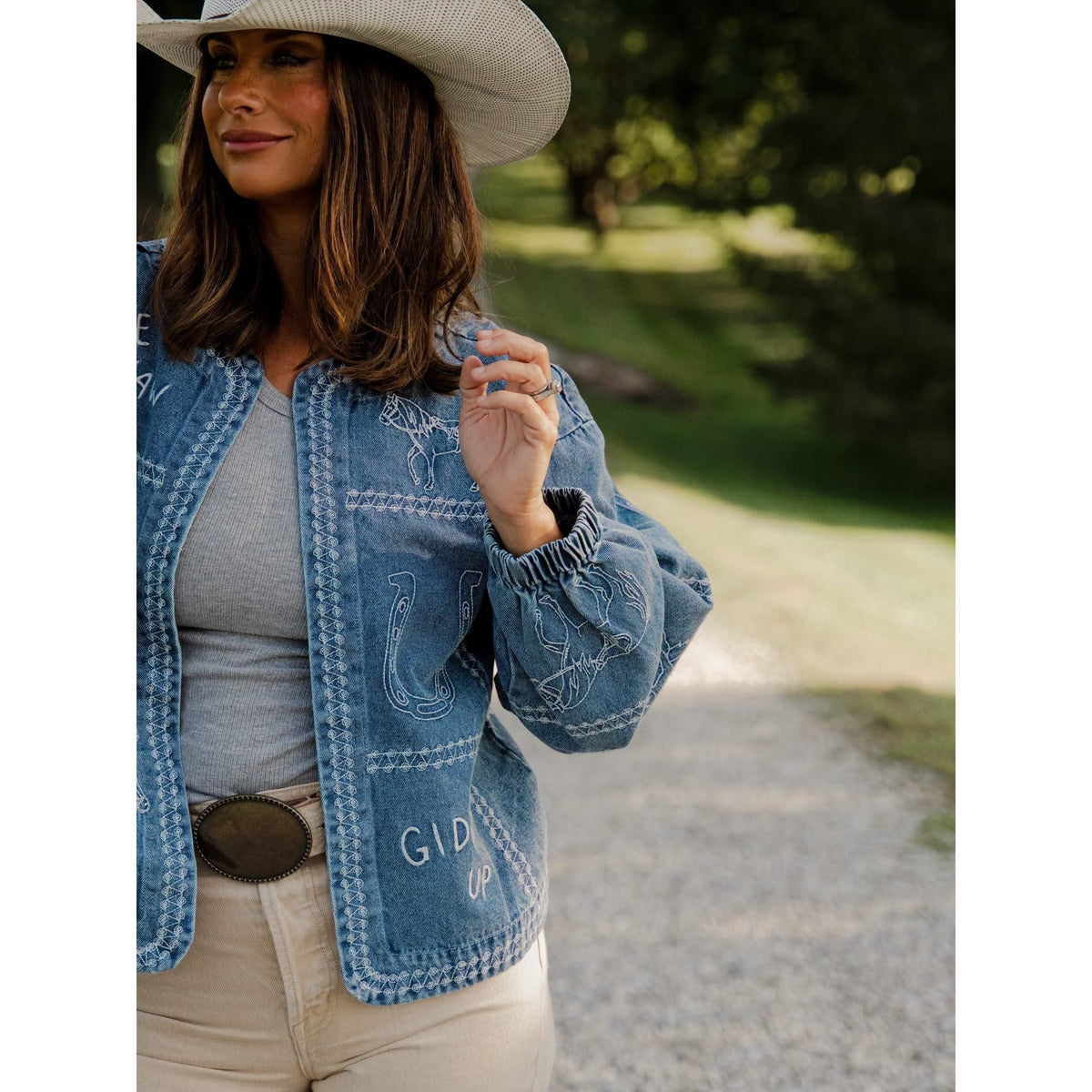 Western Embroidery Puff Sleeve Denim Jacket