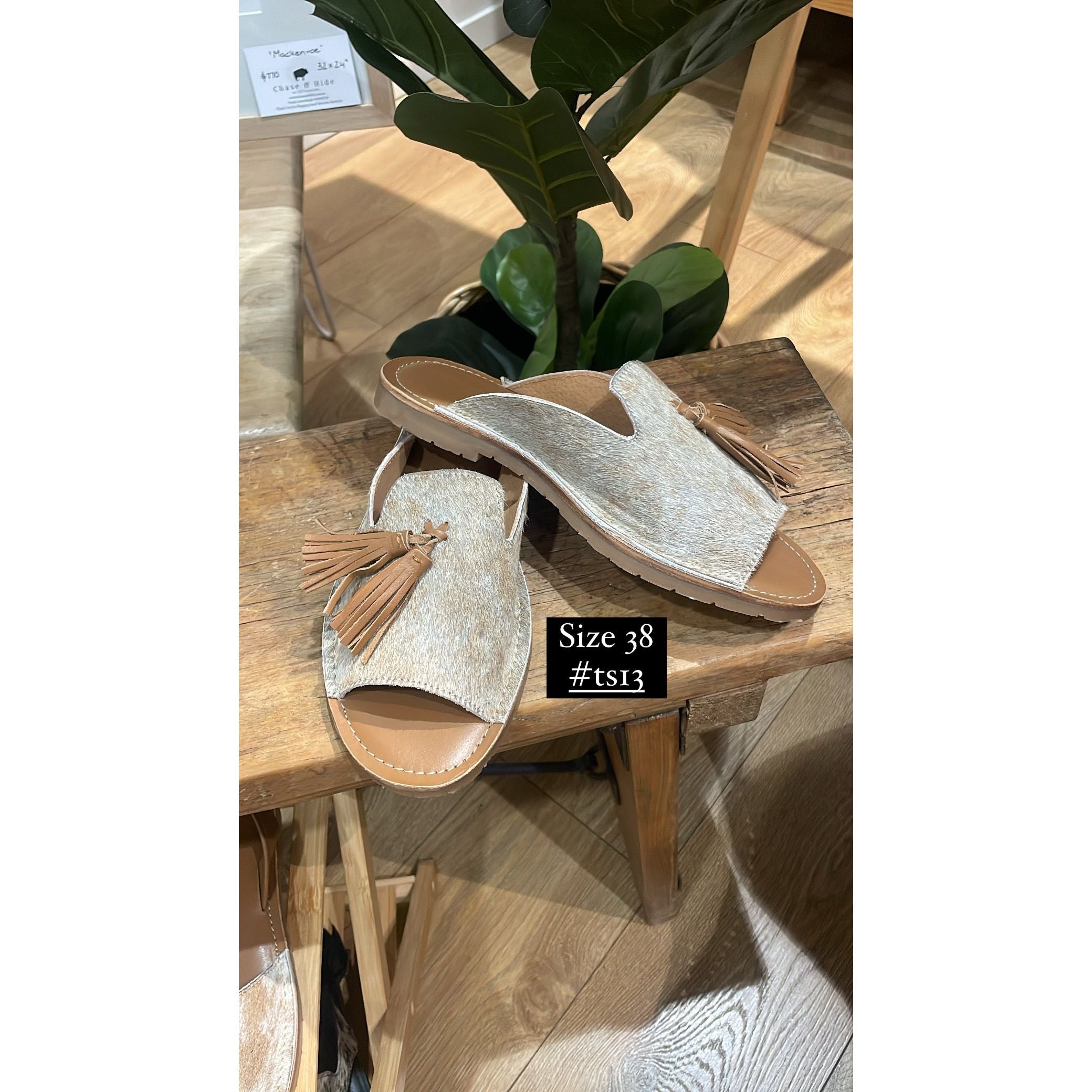 Hide Slide Shoes