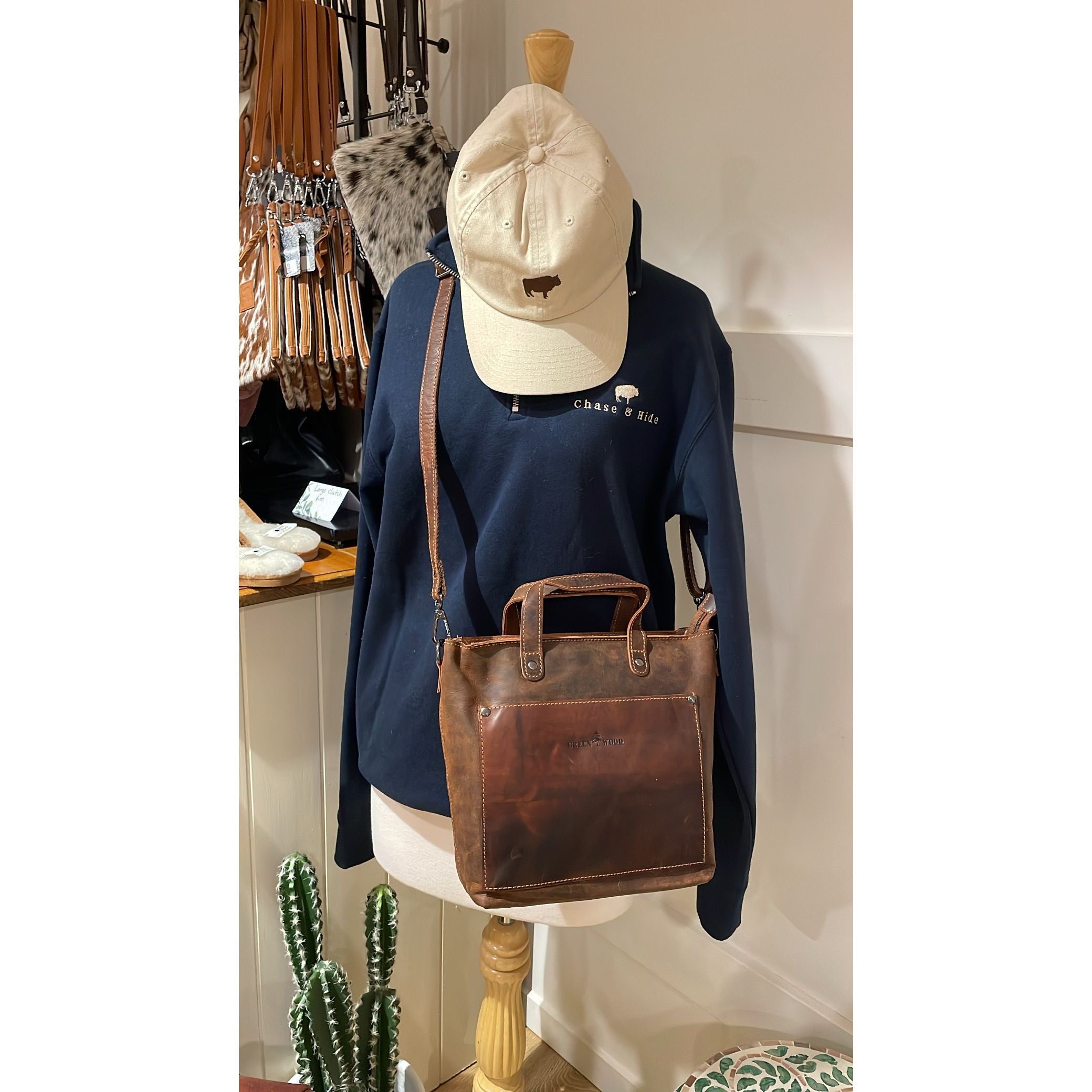 Medium Square Sandel Crossbody