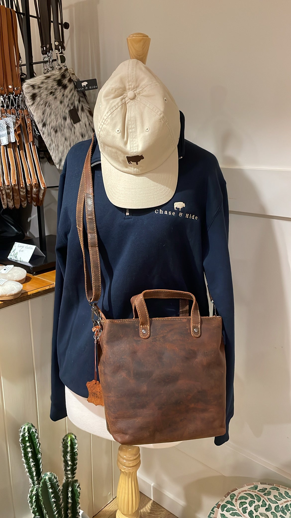 Medium Square Sandel Crossbody