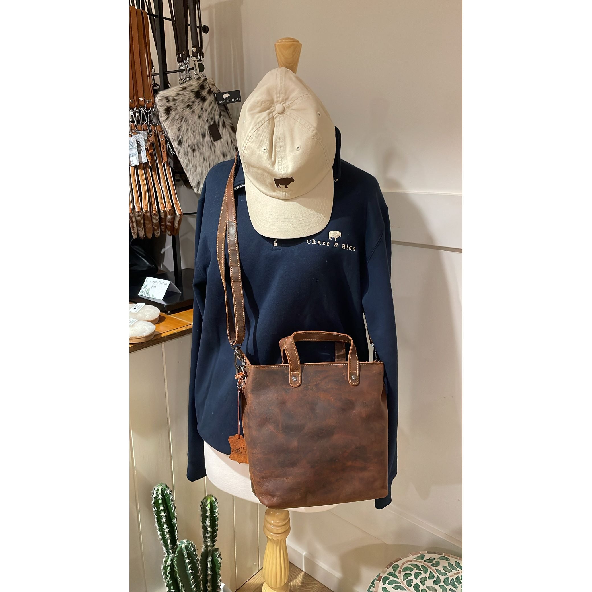 Medium Square Sandel Crossbody