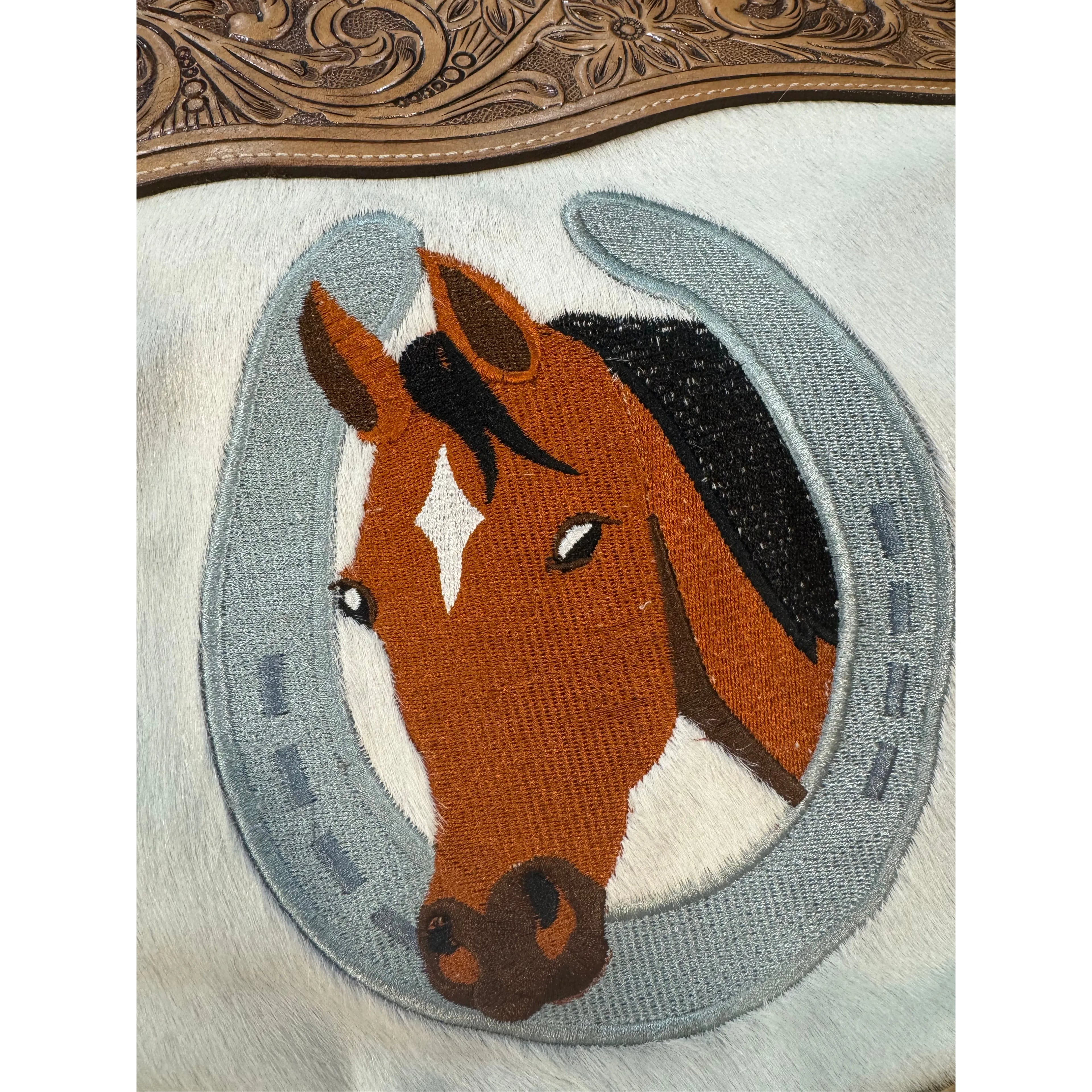 Horseshoe Handbag AB78