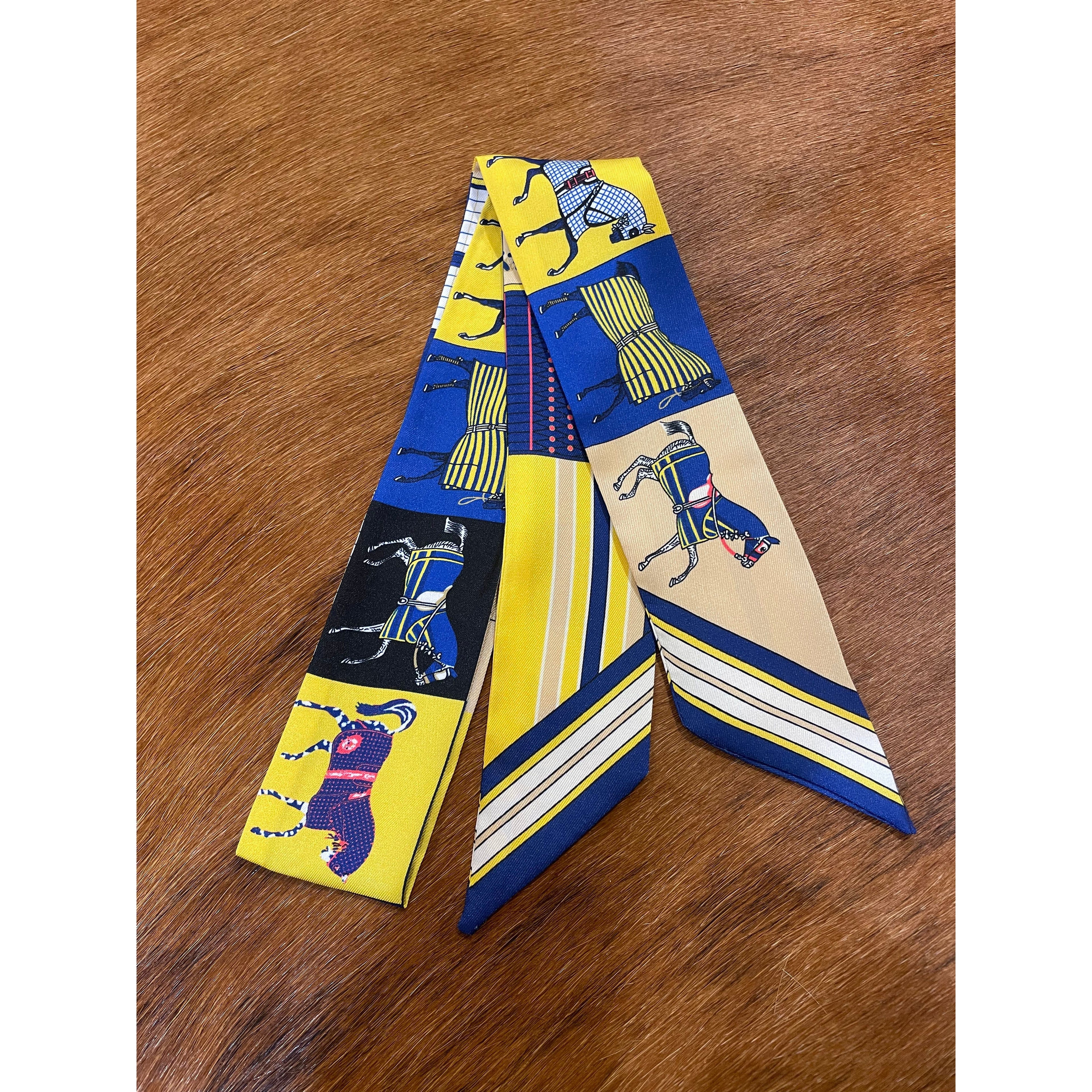 Neck Ties / Scarf / Twilly