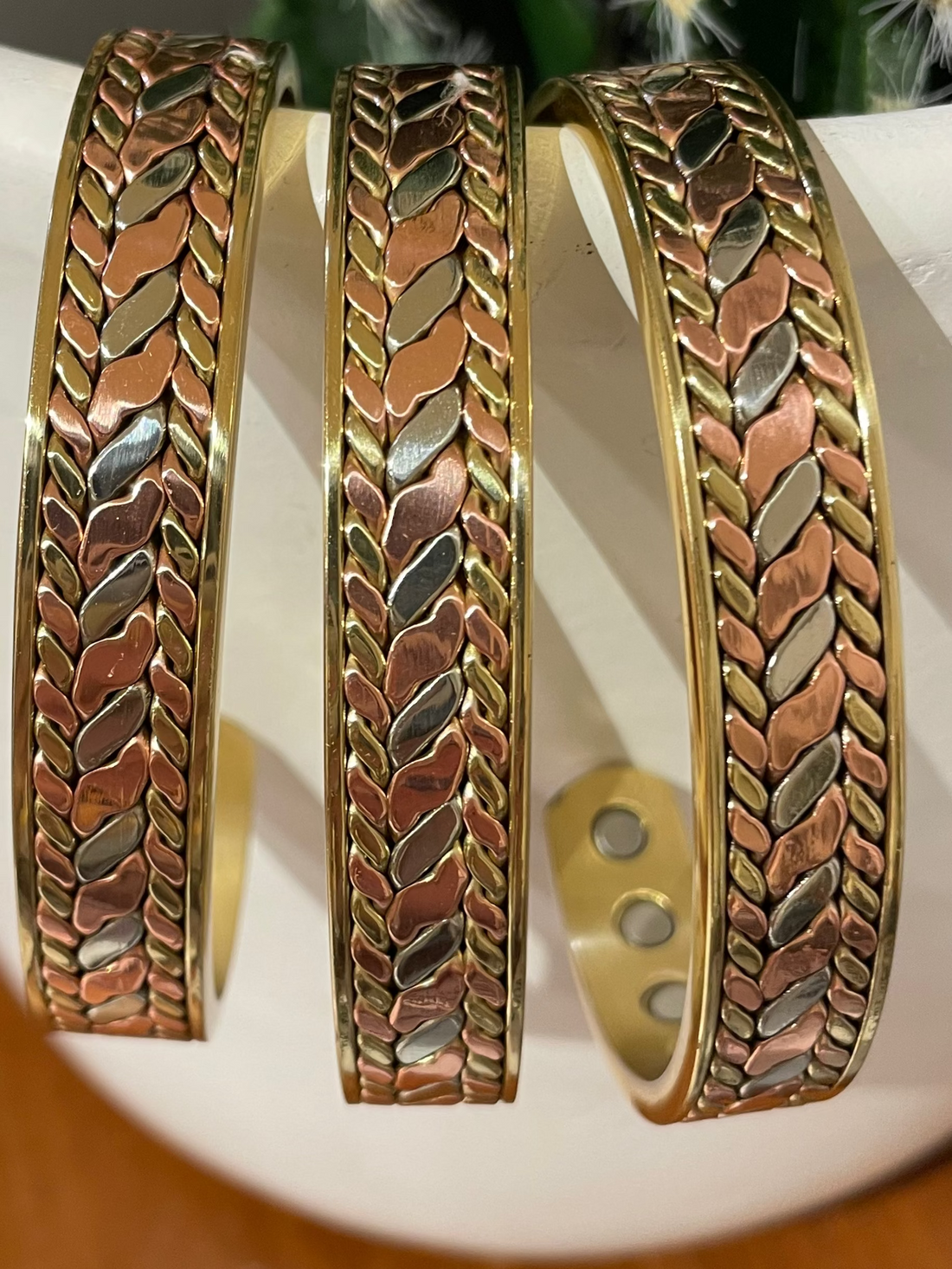 Copper Band Tri Toned 8 Magnets for increased benefits