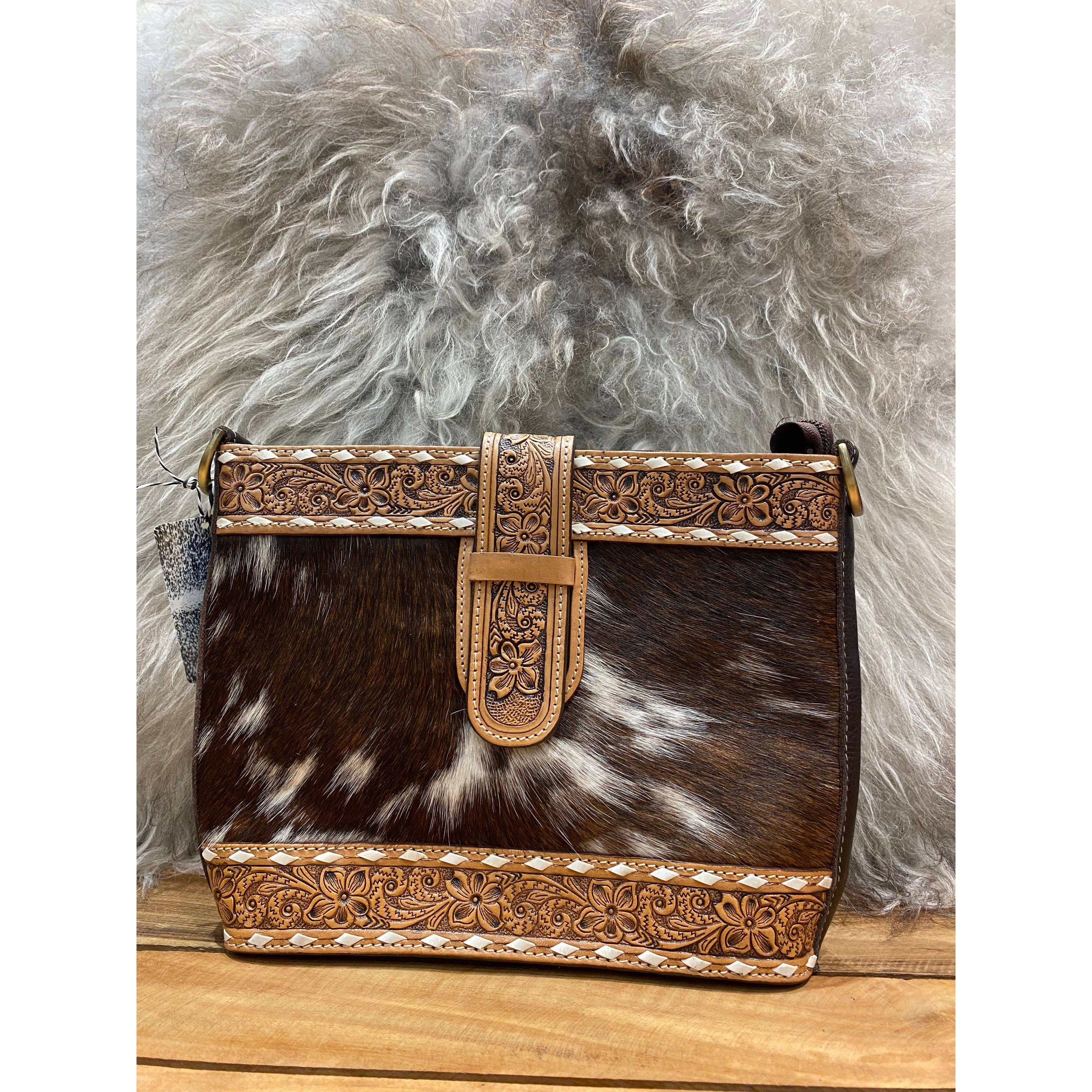 The Maracay Handbag