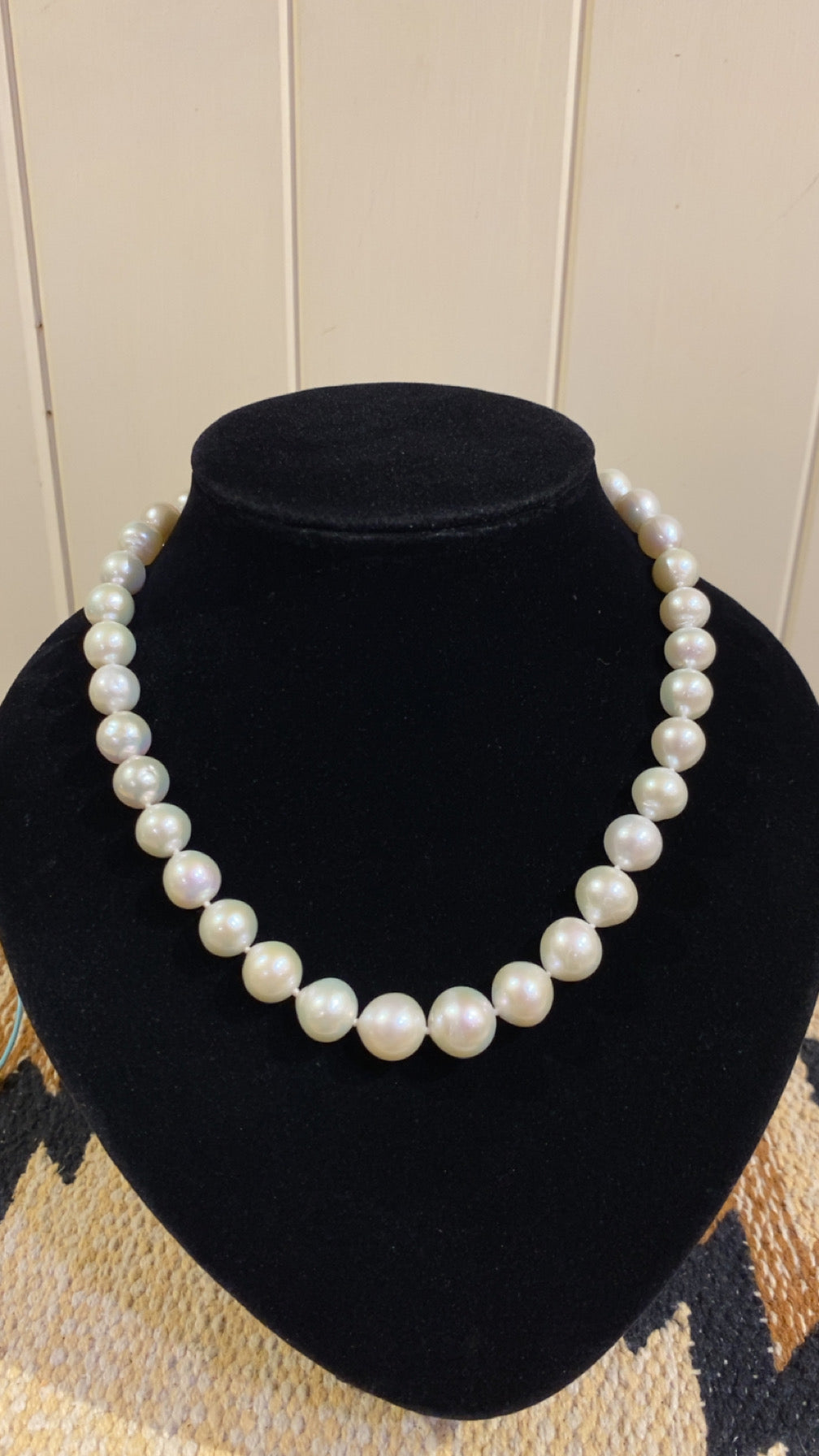 Baroque round freshwater pearl necklace