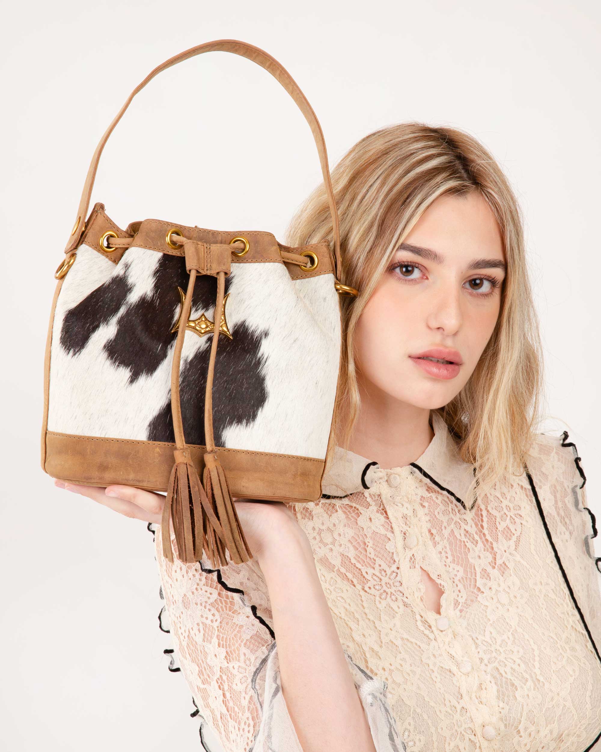 Lw Bucket Bag