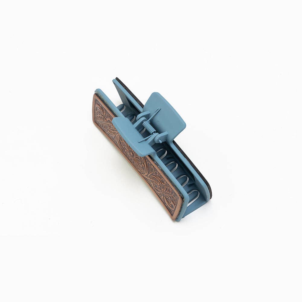Everline Handtooled Hairclip in Sky Blue