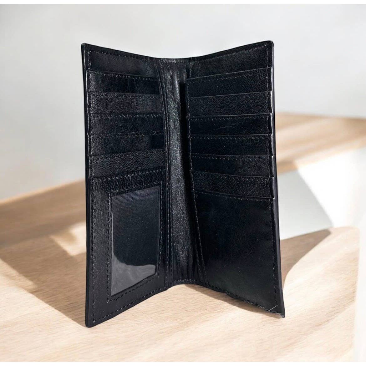 Texas tooled leather men’s wallet