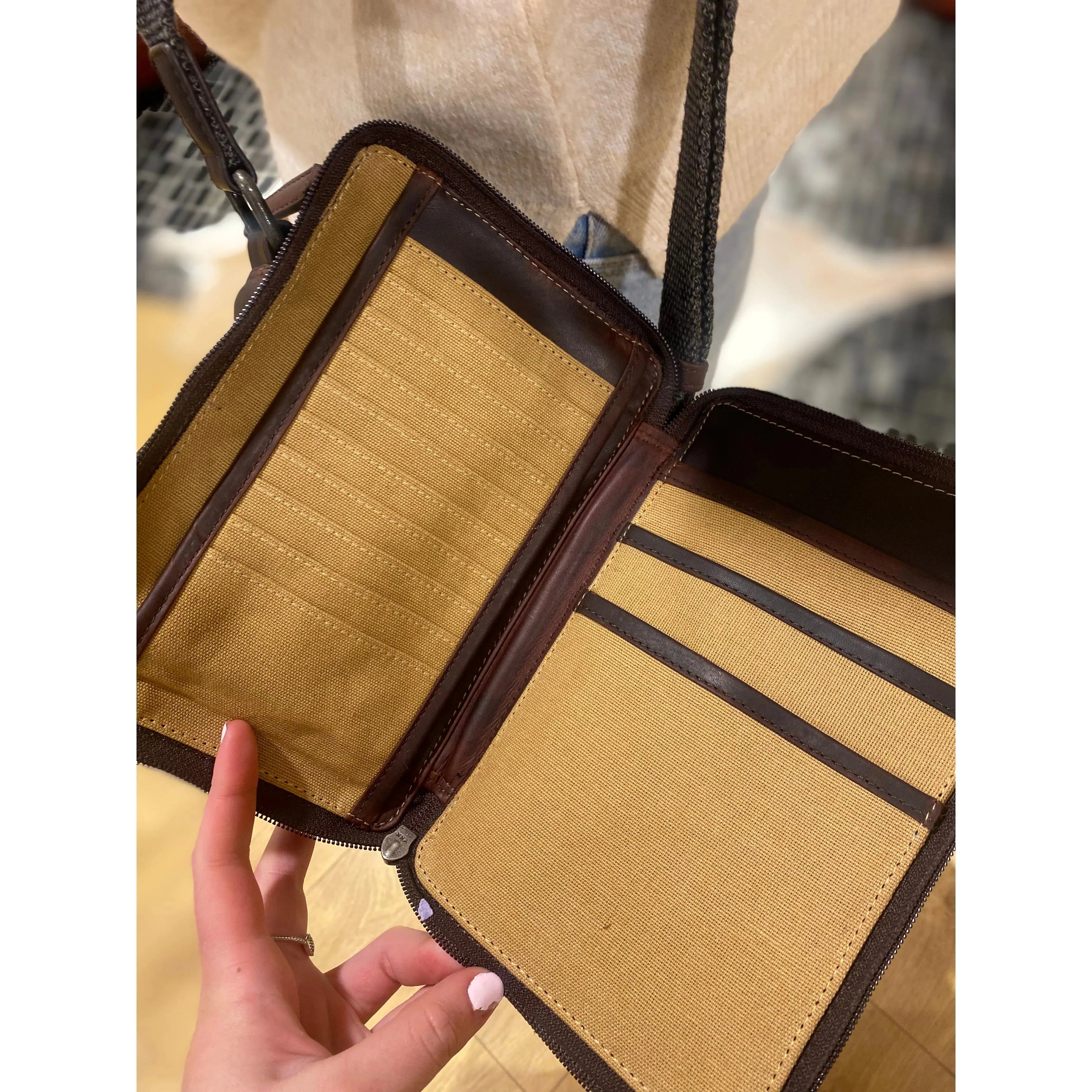 Men’s Leather sling