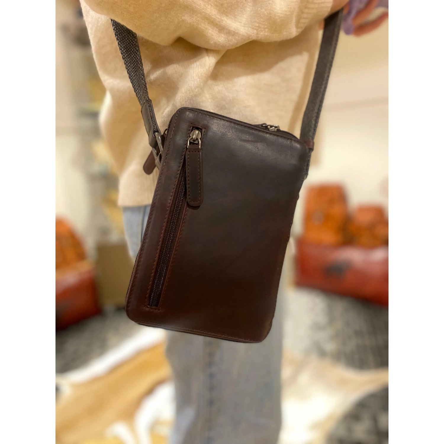 Men’s Leather sling