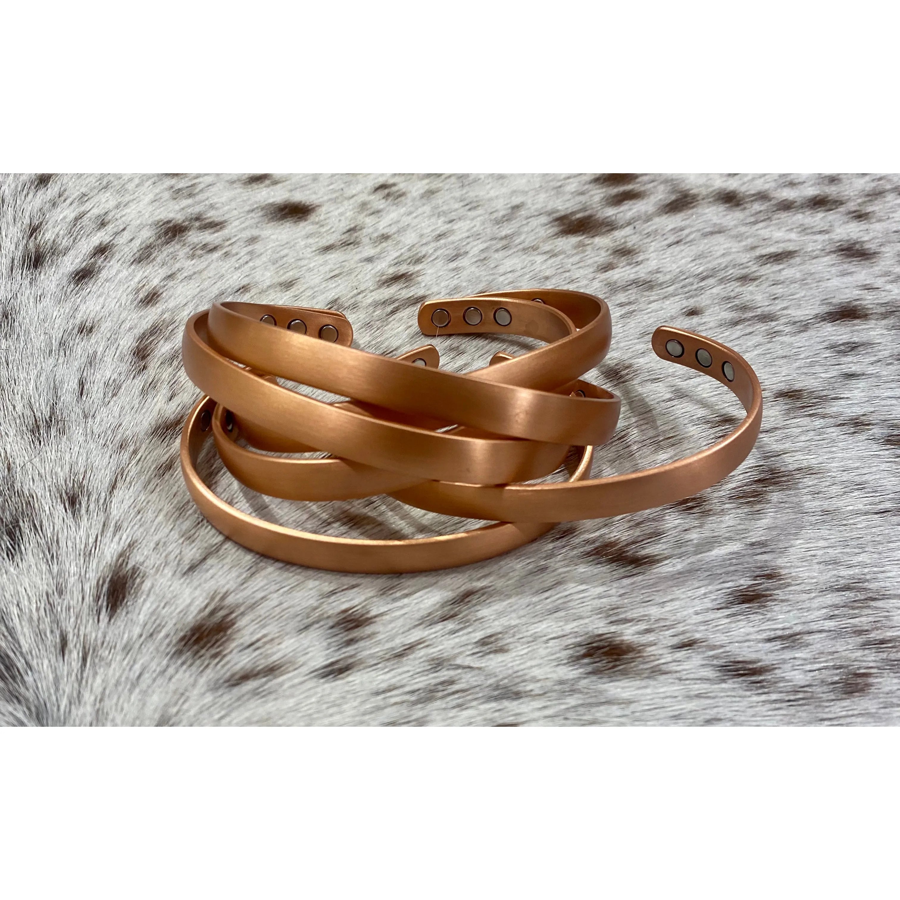 Copper Band Thin Plain Brushed 8 magnets