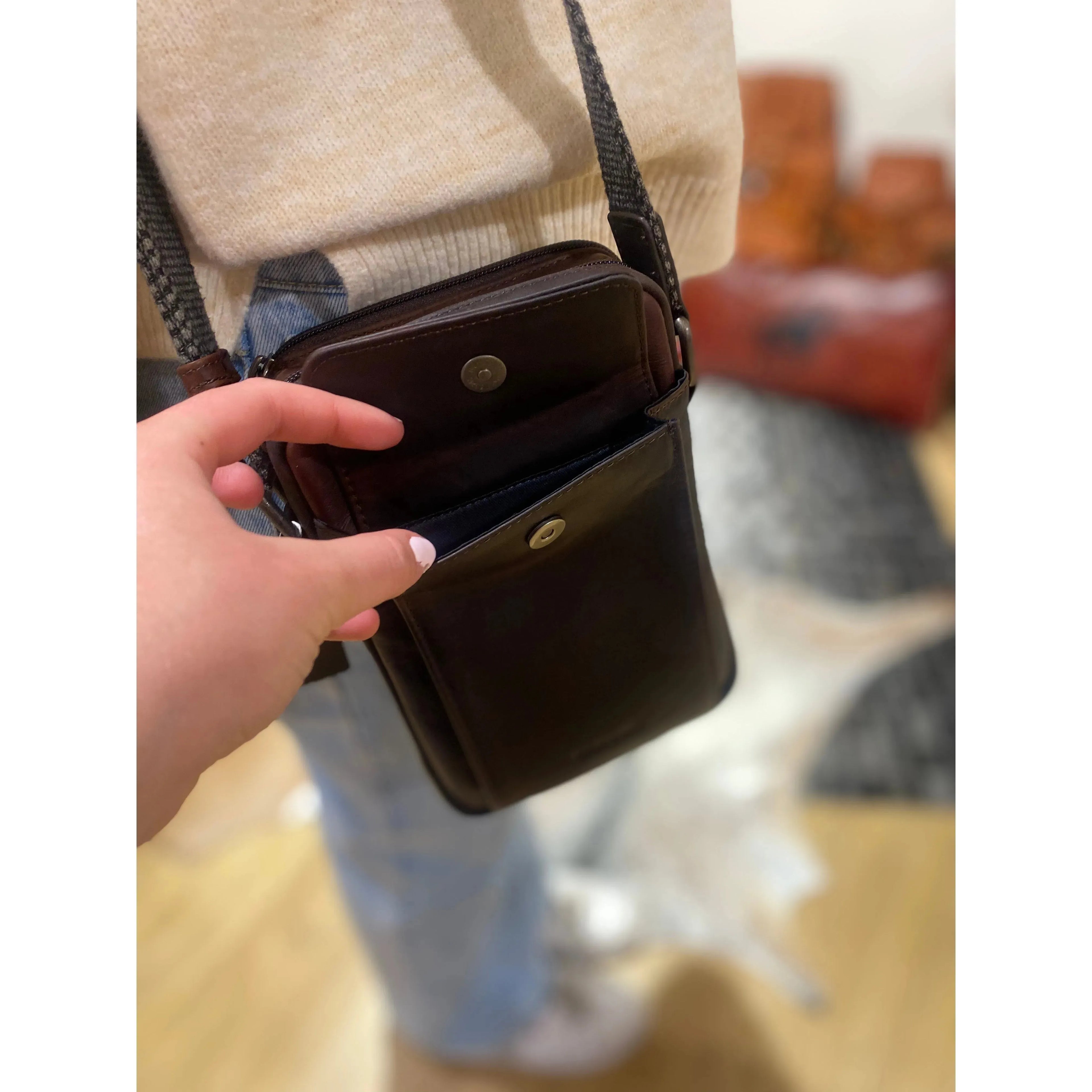 Men’s Leather sling