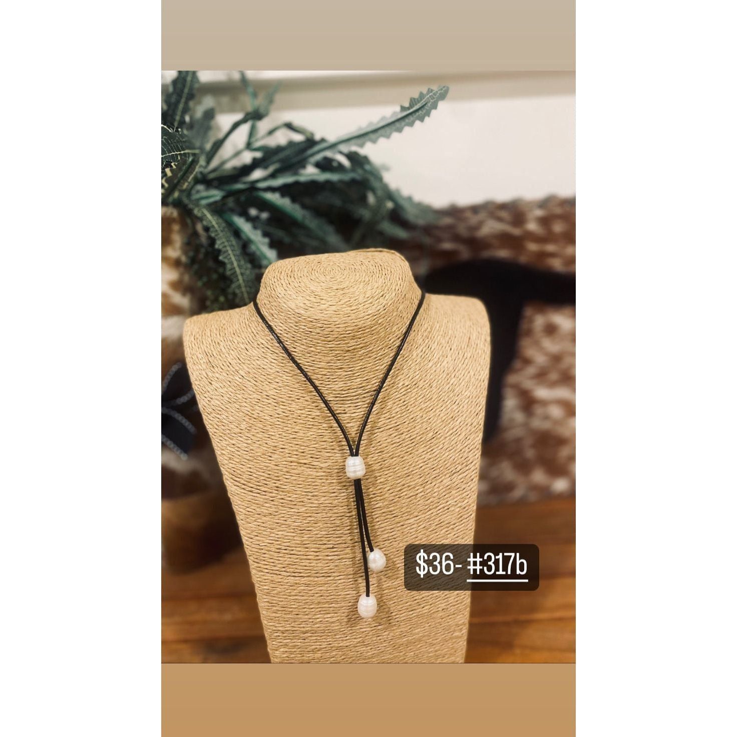 Leather and Pearl lariat necklace black leather