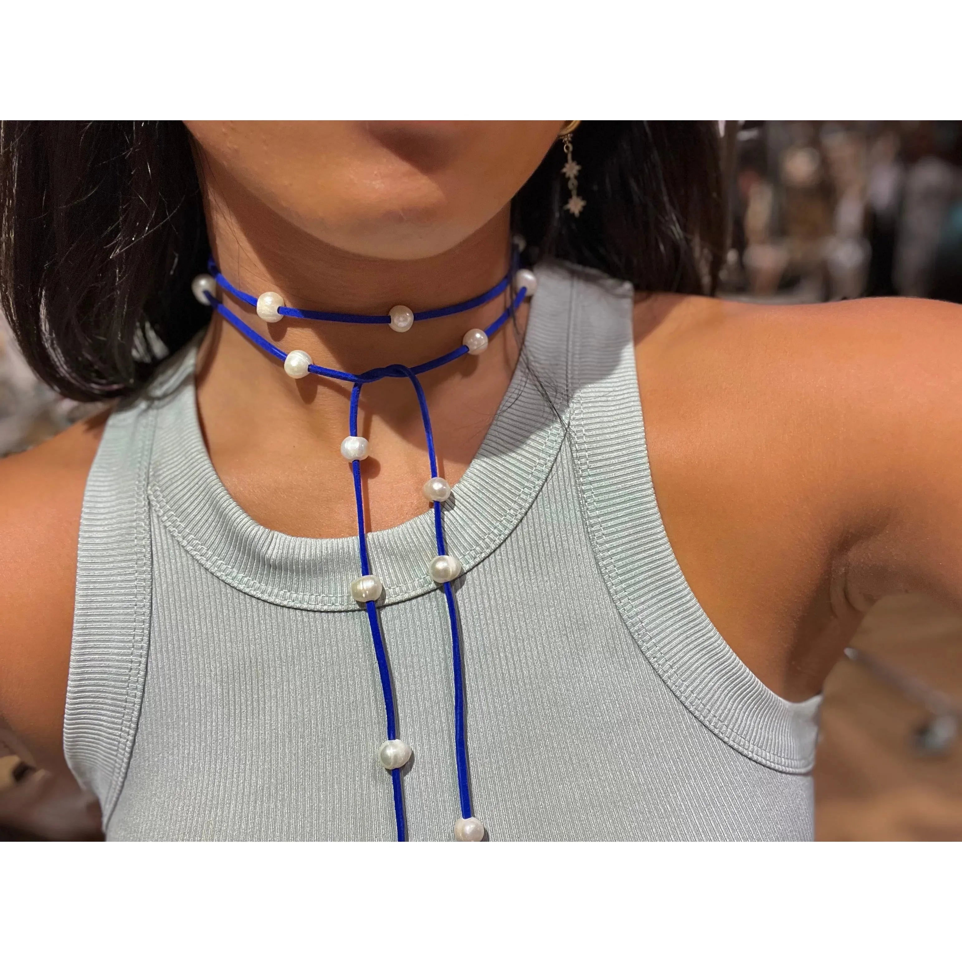 Pearl Lariat Dark Blue