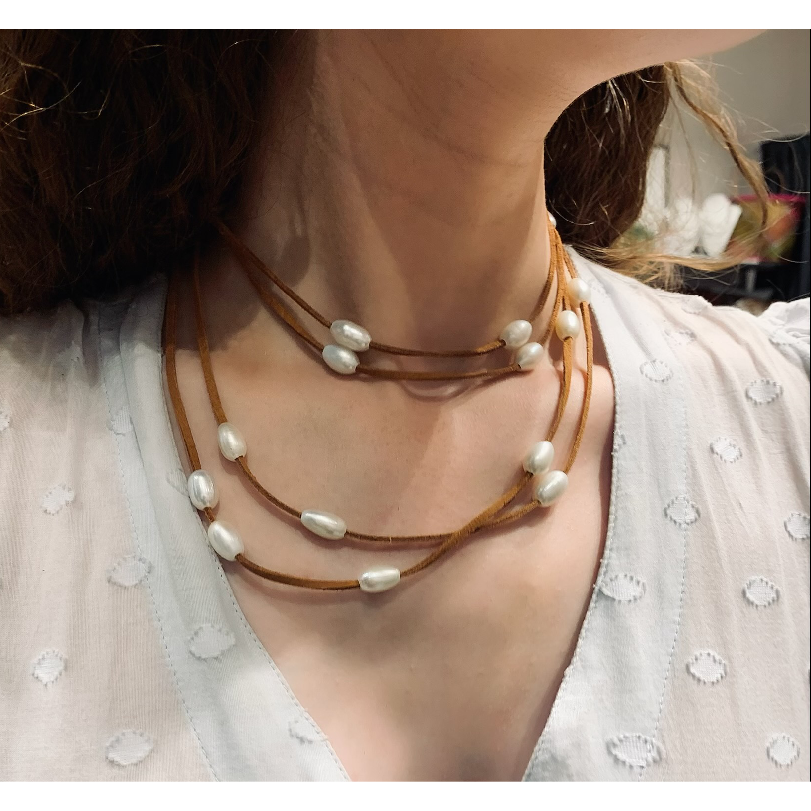Pearl Lariat Tan